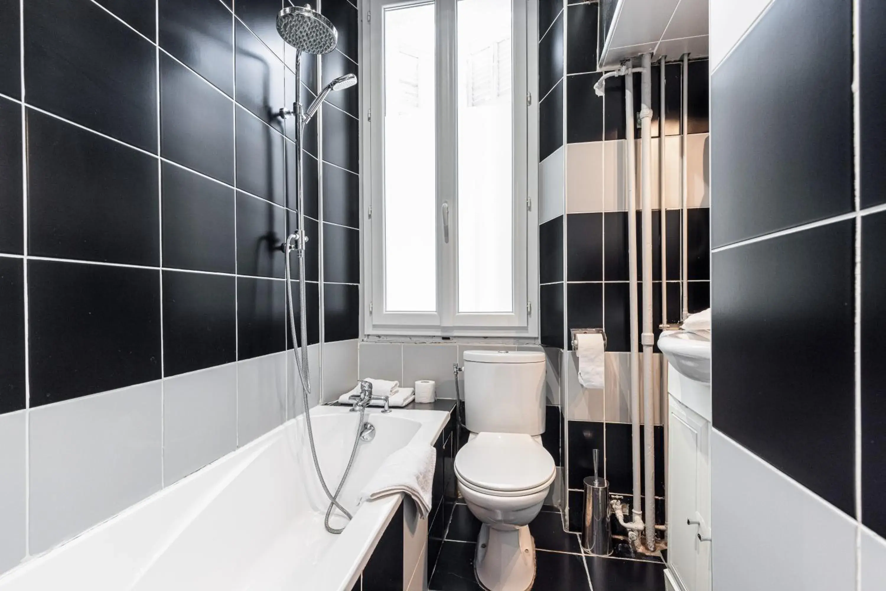 Bathroom in Modern Waikiki Hotel