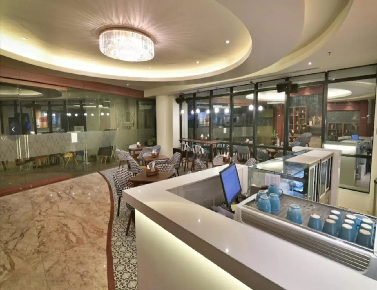 Restaurant/places to eat in The Avatar Hotel & Convention Restaurant/places to eat in The Avatar Hotel & Convention