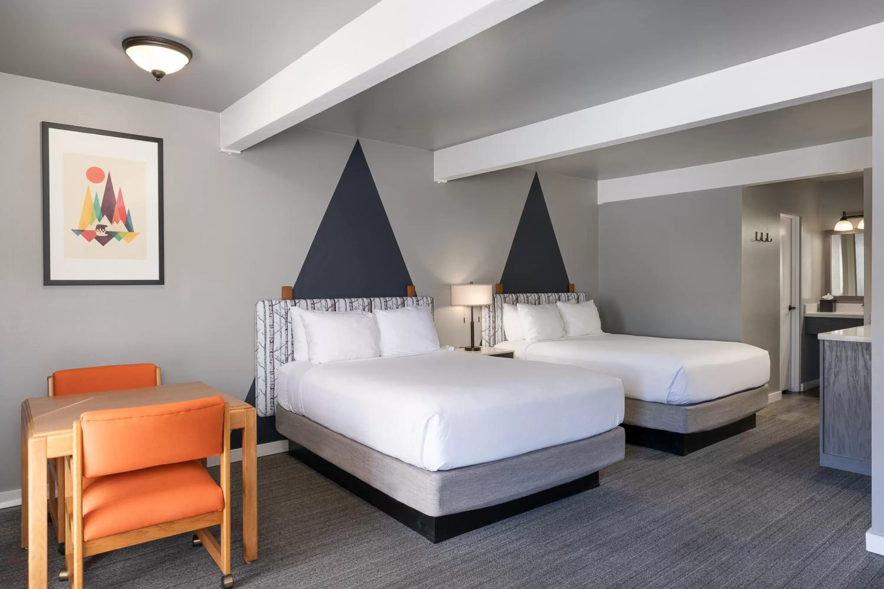 Bedroom, Bed in Tamarack Lodge Sun Valley