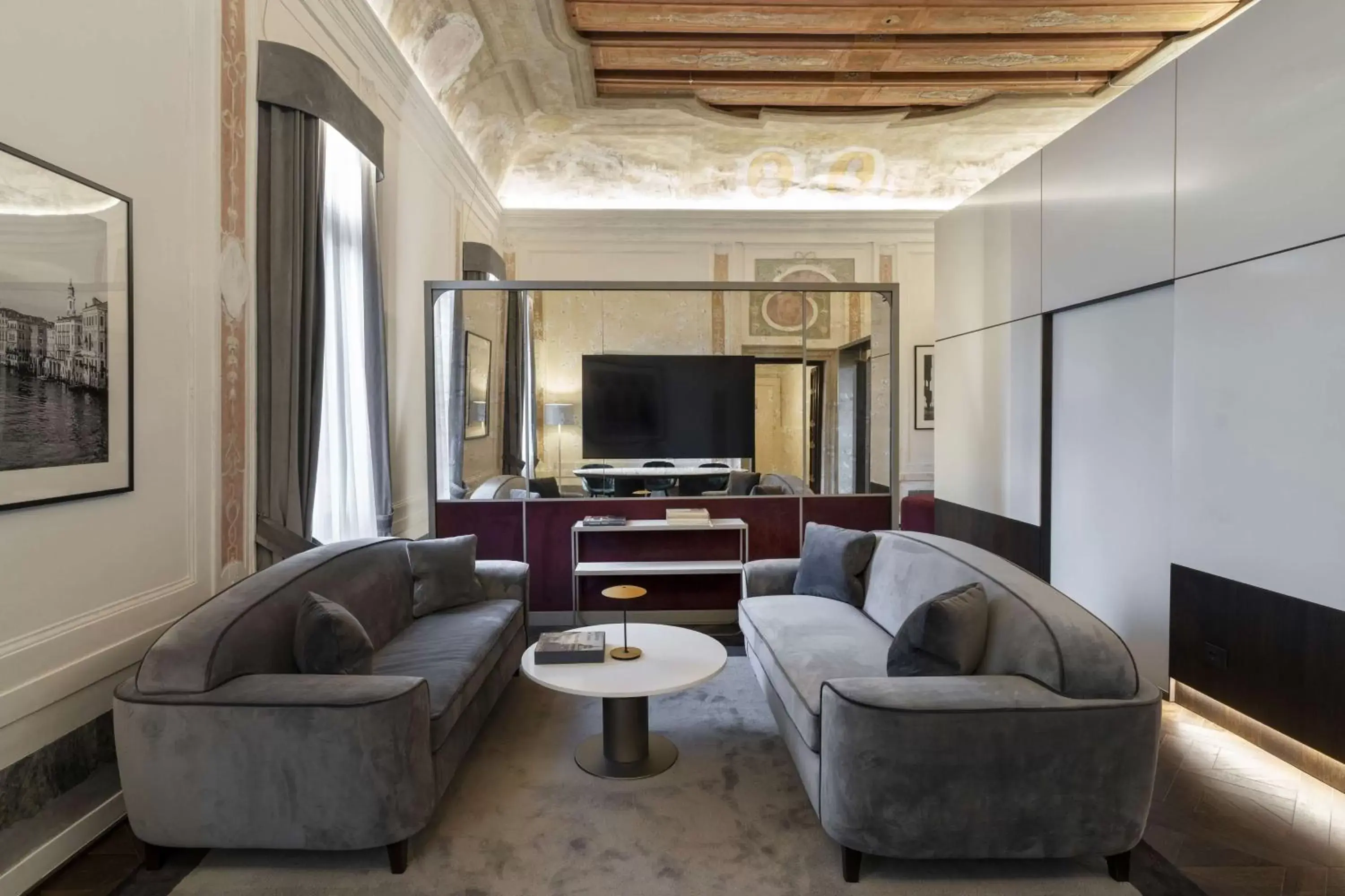 Photo of the whole room, Seating Area in Radisson Collection Hotel, Palazzo Nani Venice