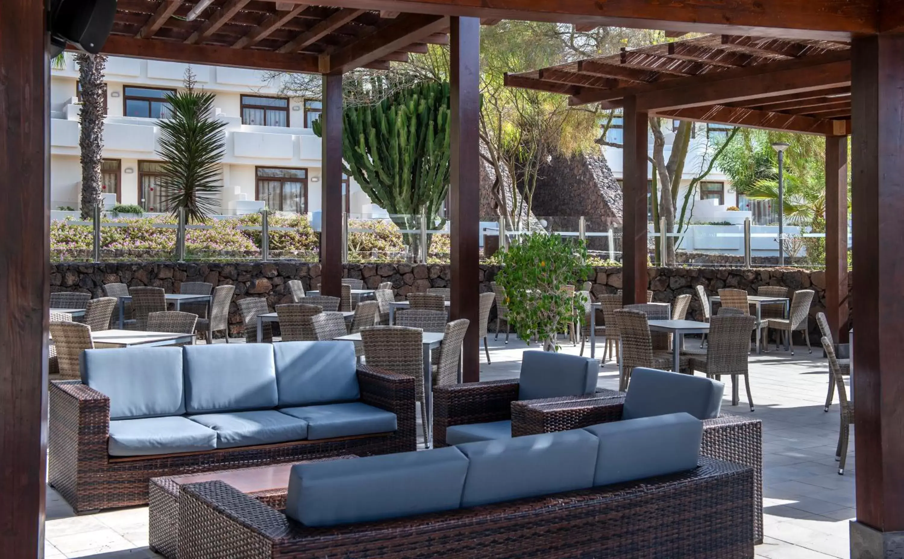 Lounge or bar in Los Zocos Impressive Lanzarote