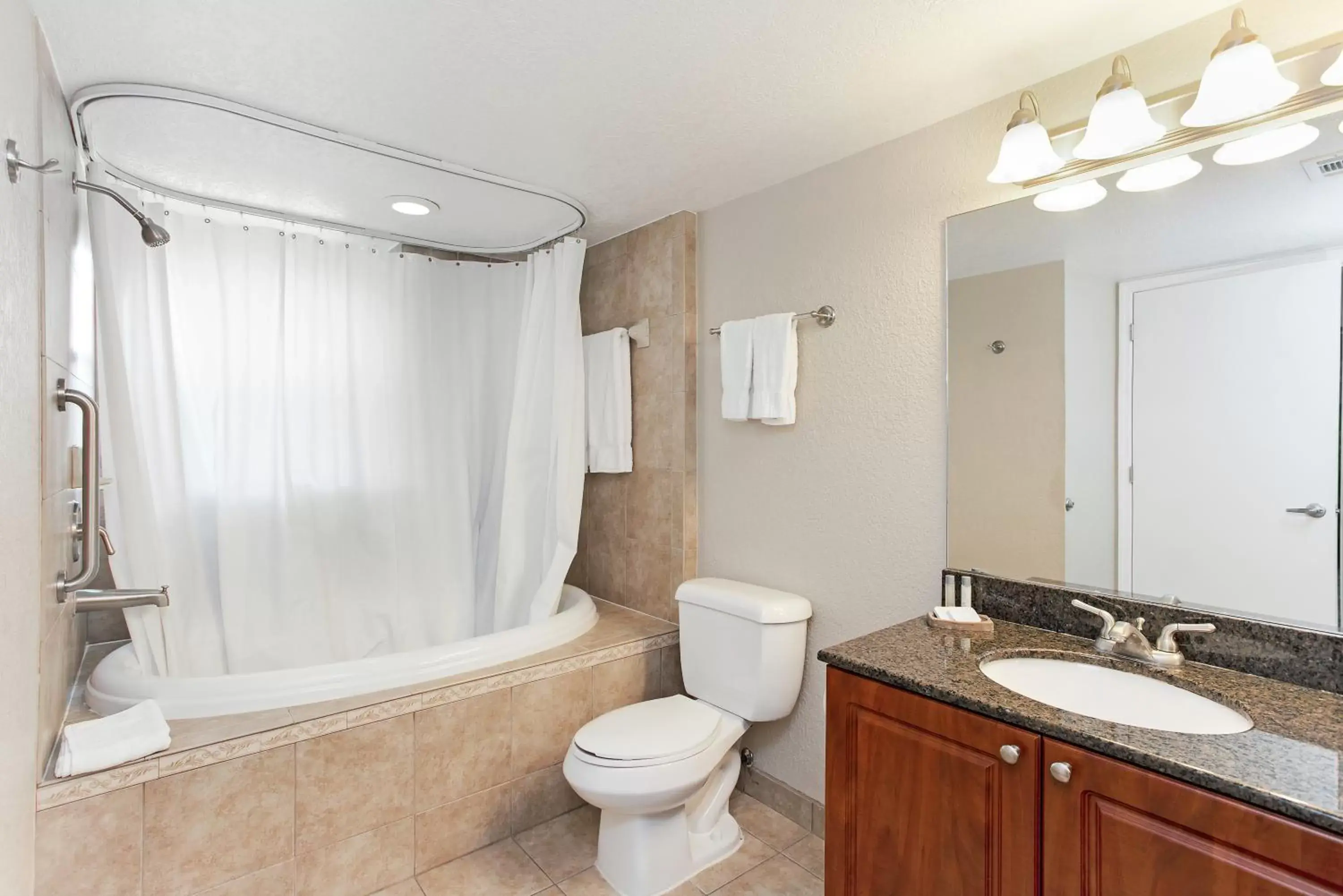 Bathroom in Alhambra Villas