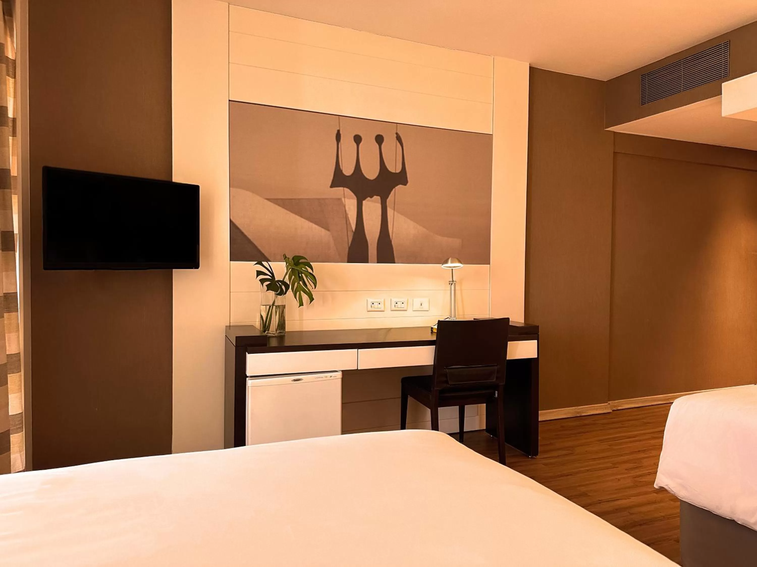 Standard Twin Room in Kubitschek Plaza Hotel