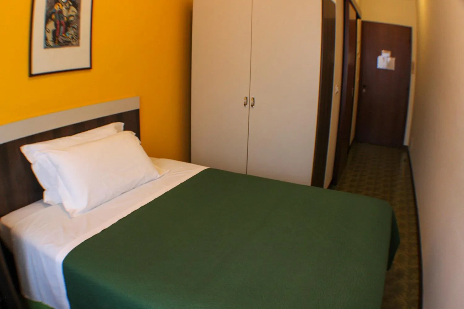 Bedroom, Bed in Hotel Centrale