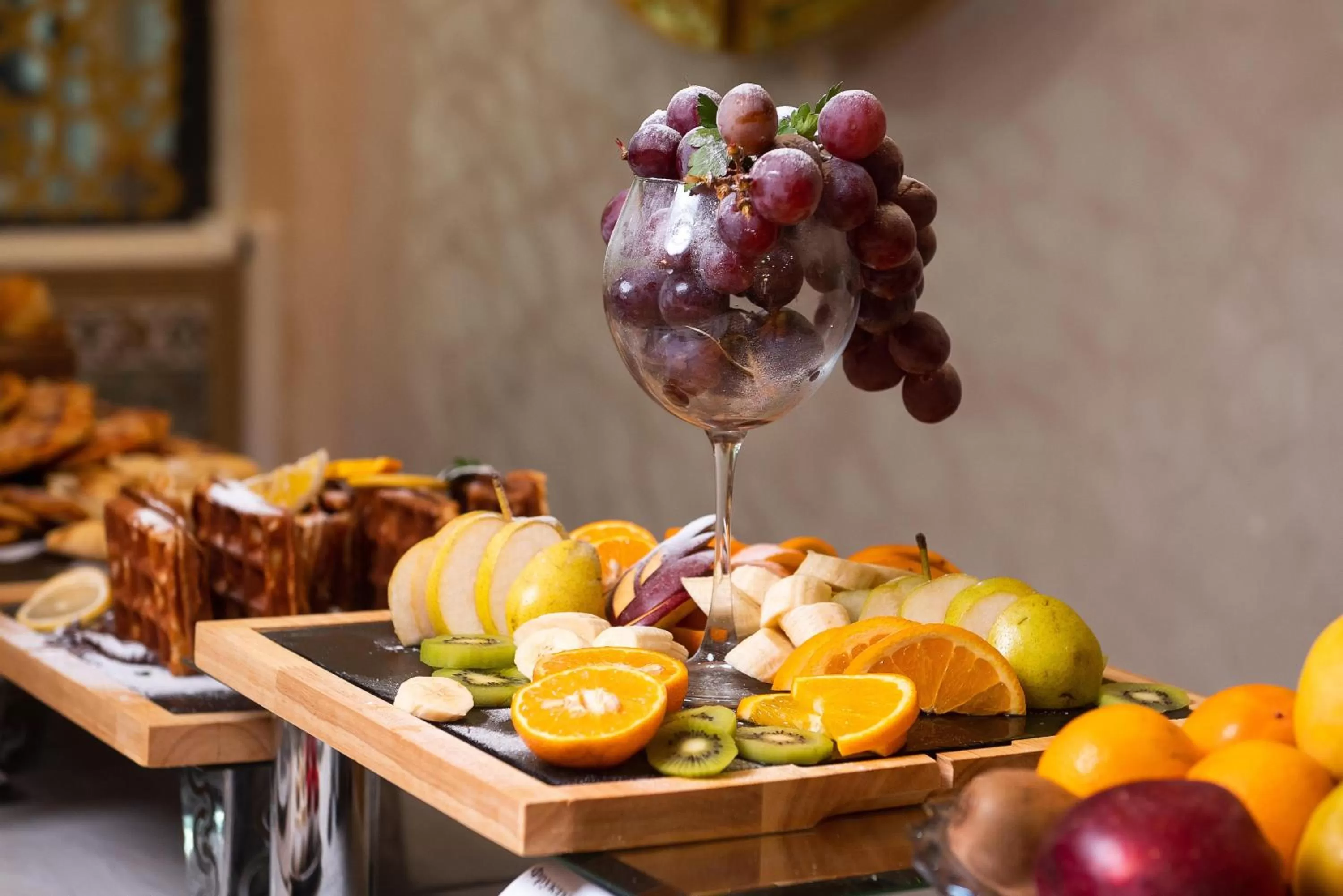 Food in Tauke Khan Plaza