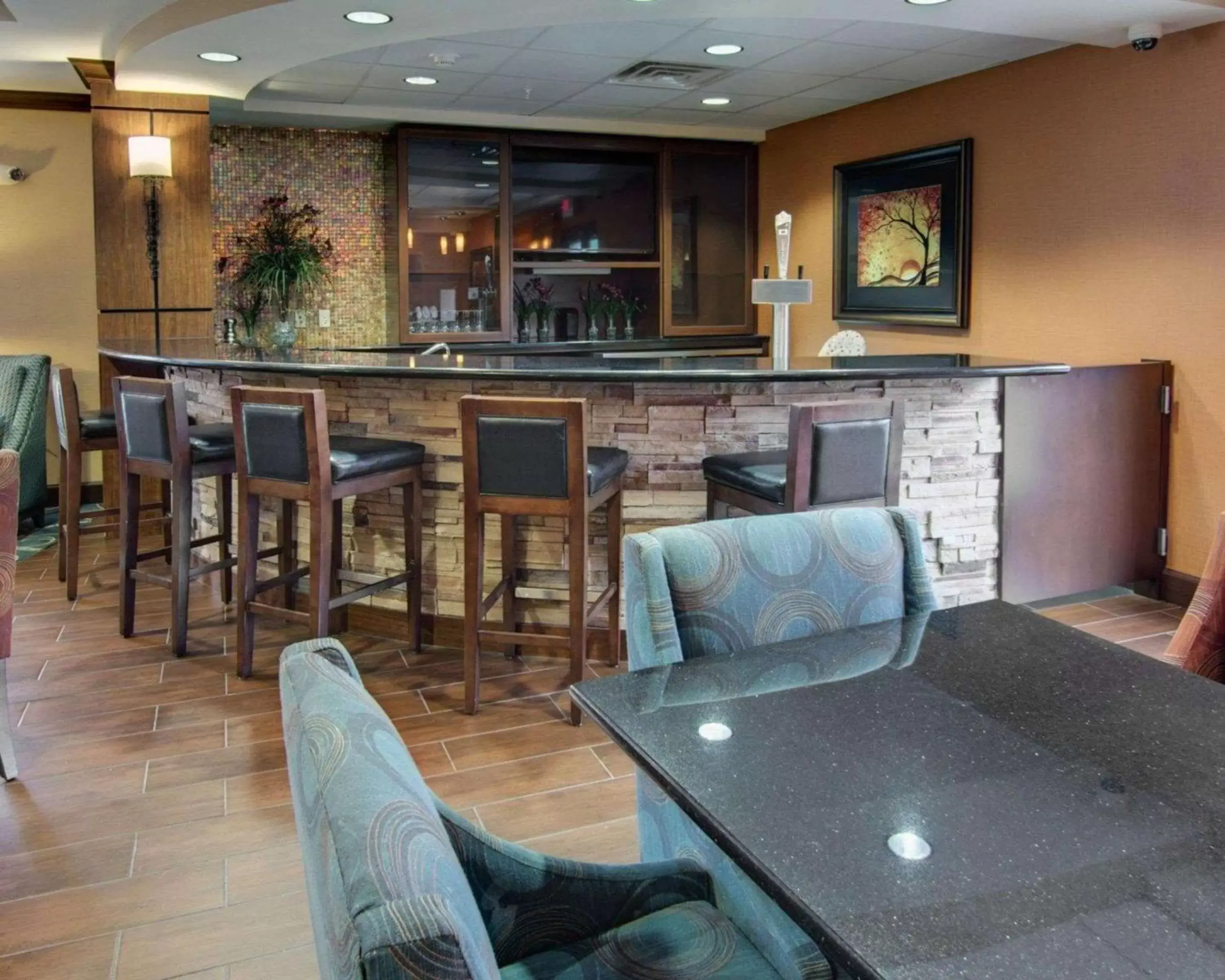 Lounge or bar in Comfort Suites Texarkana Arkansas