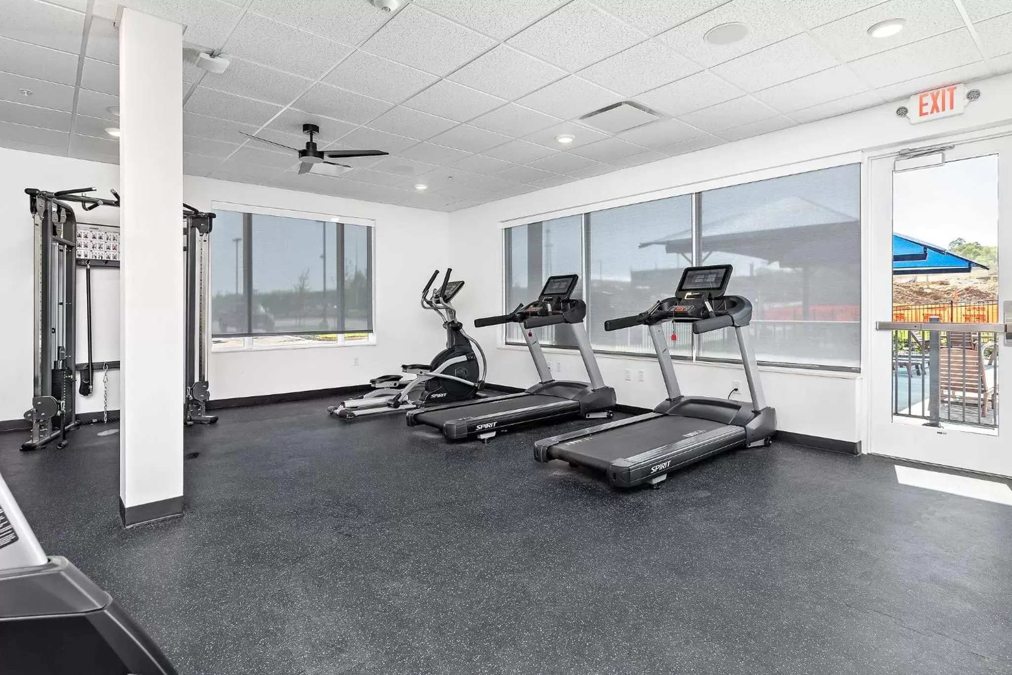 Fitness centre/facilities, Fitness Center/Facilities in Holiday Inn Express Kansas City North Parkville, an IHG Hotel