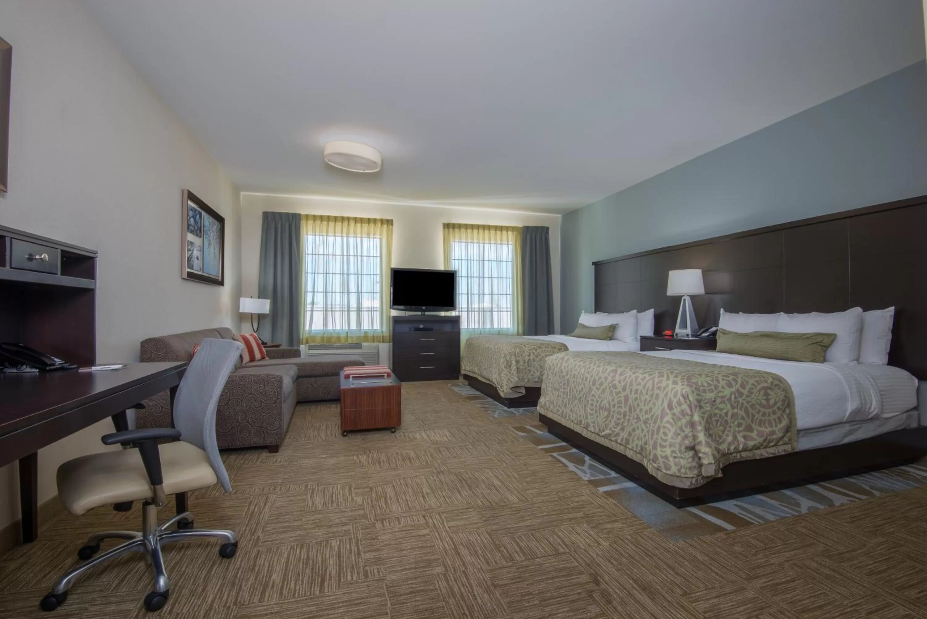 Photo of the whole room, Bed in Staybridge Suites Amarillo Western Crossing by IHG
