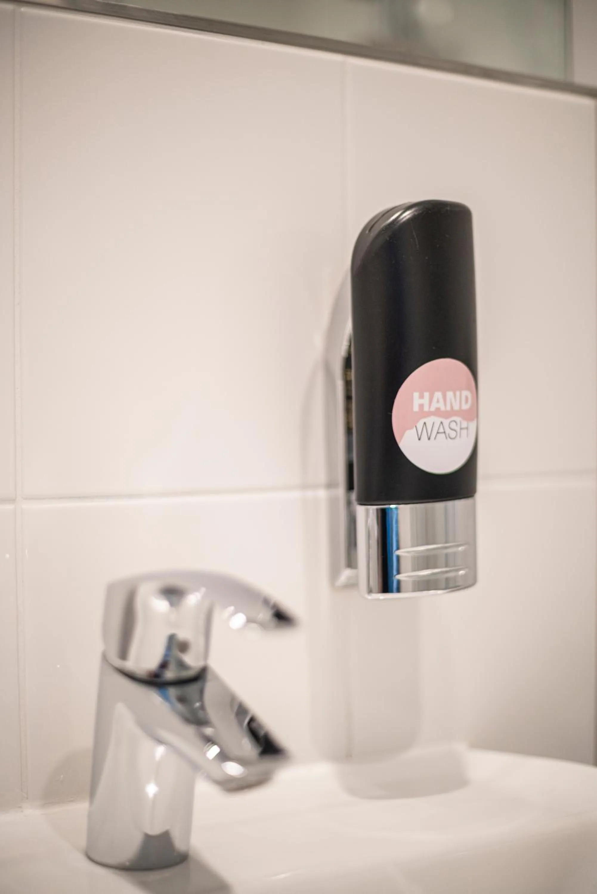 Bathroom in BIG MAMA Berlin