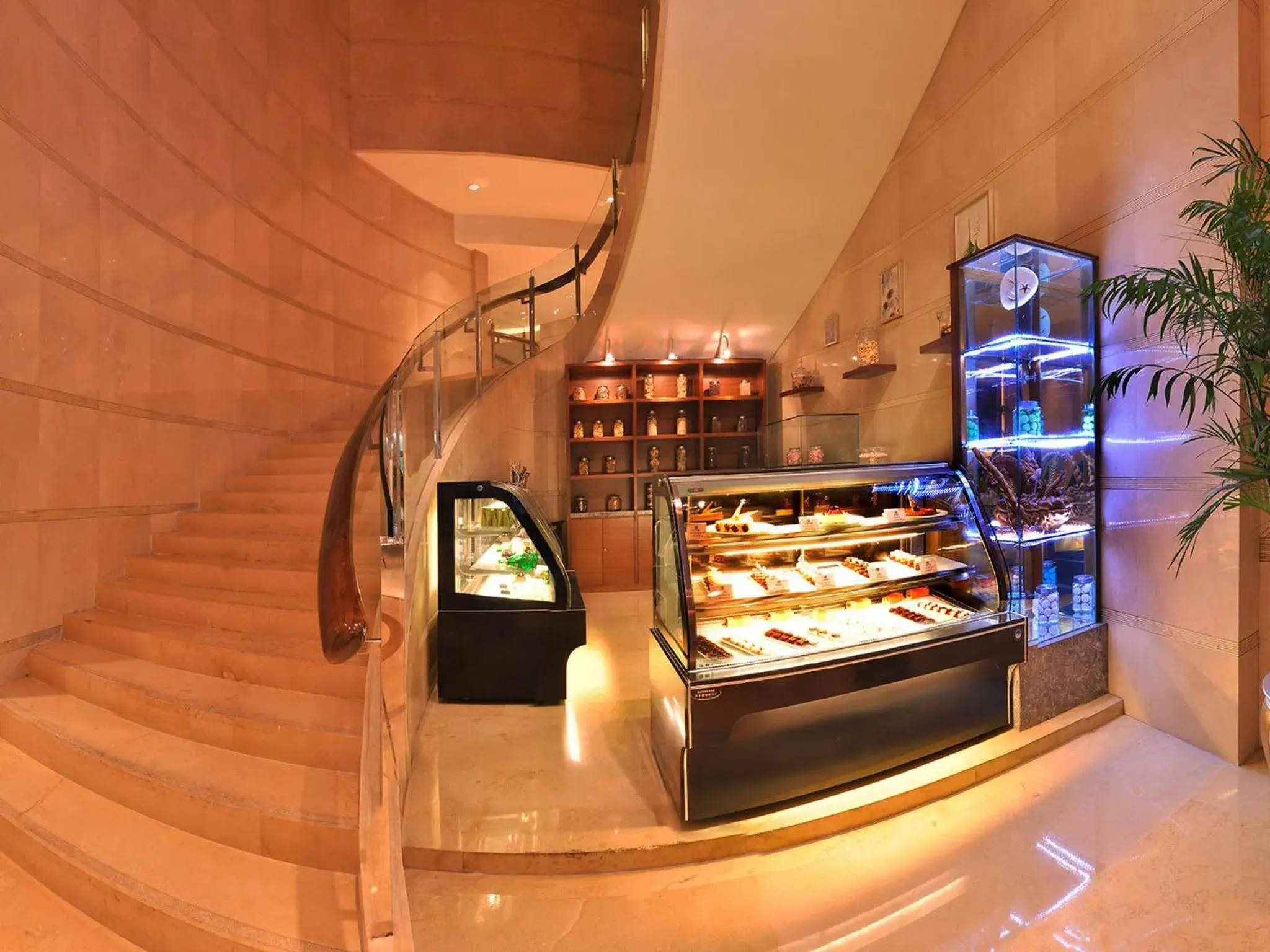 On-site shops in HJ International Hotel