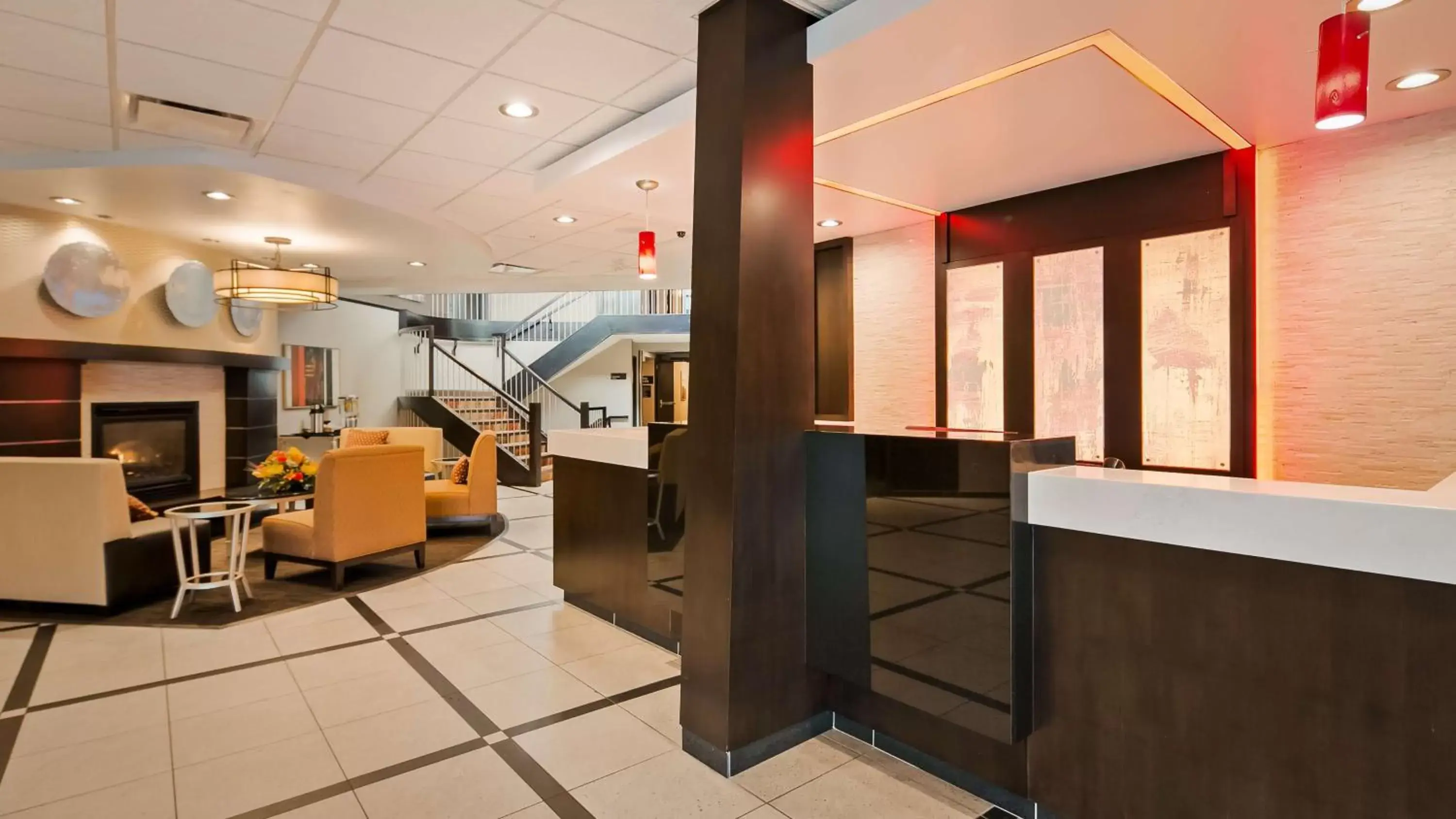 Lobby or reception, Lobby/Reception in Best Western Premier Denham Inn & Suites