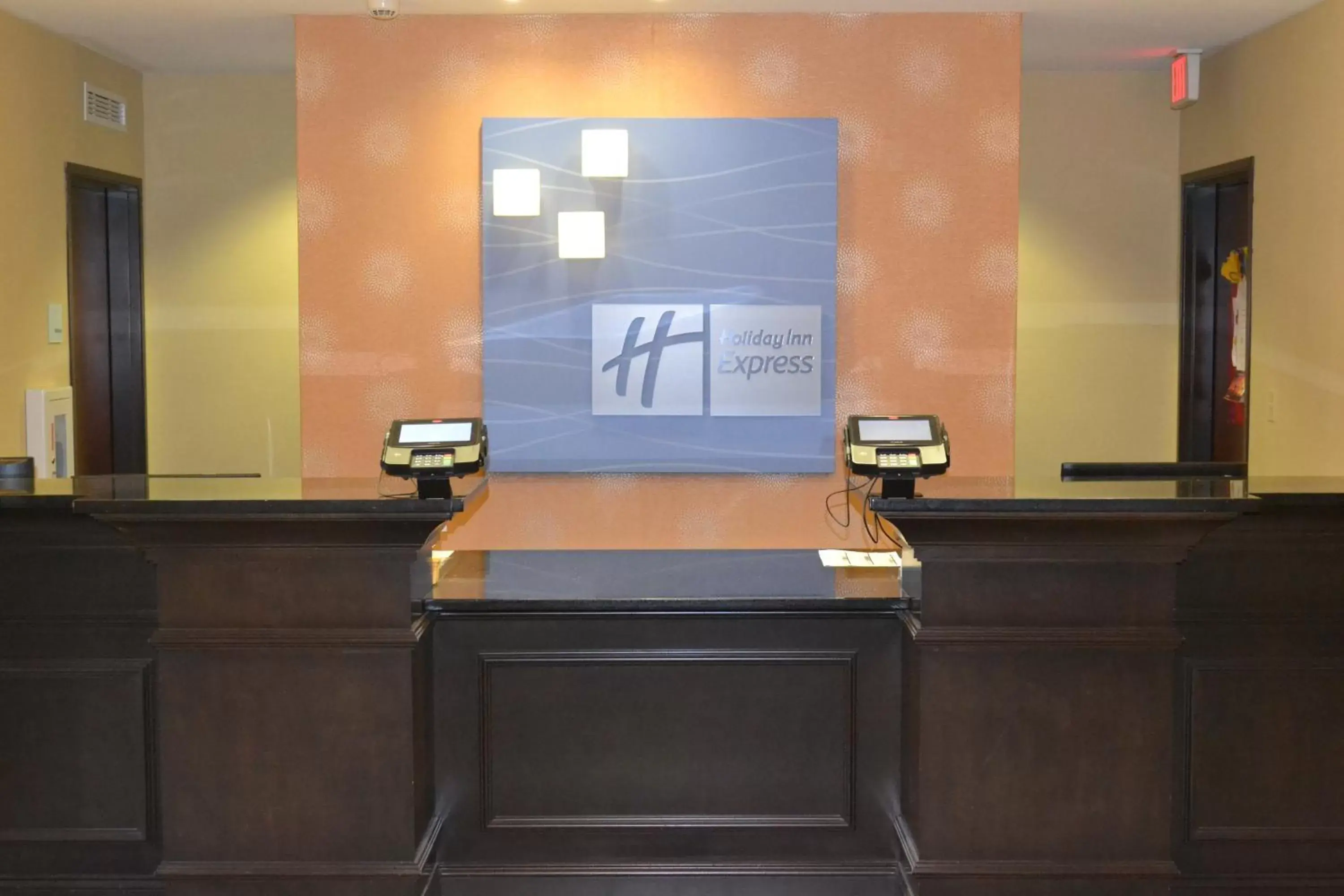 Lobby or reception, Lobby/Reception in Holiday Inn Express Selinsgrove, an IHG Hotel