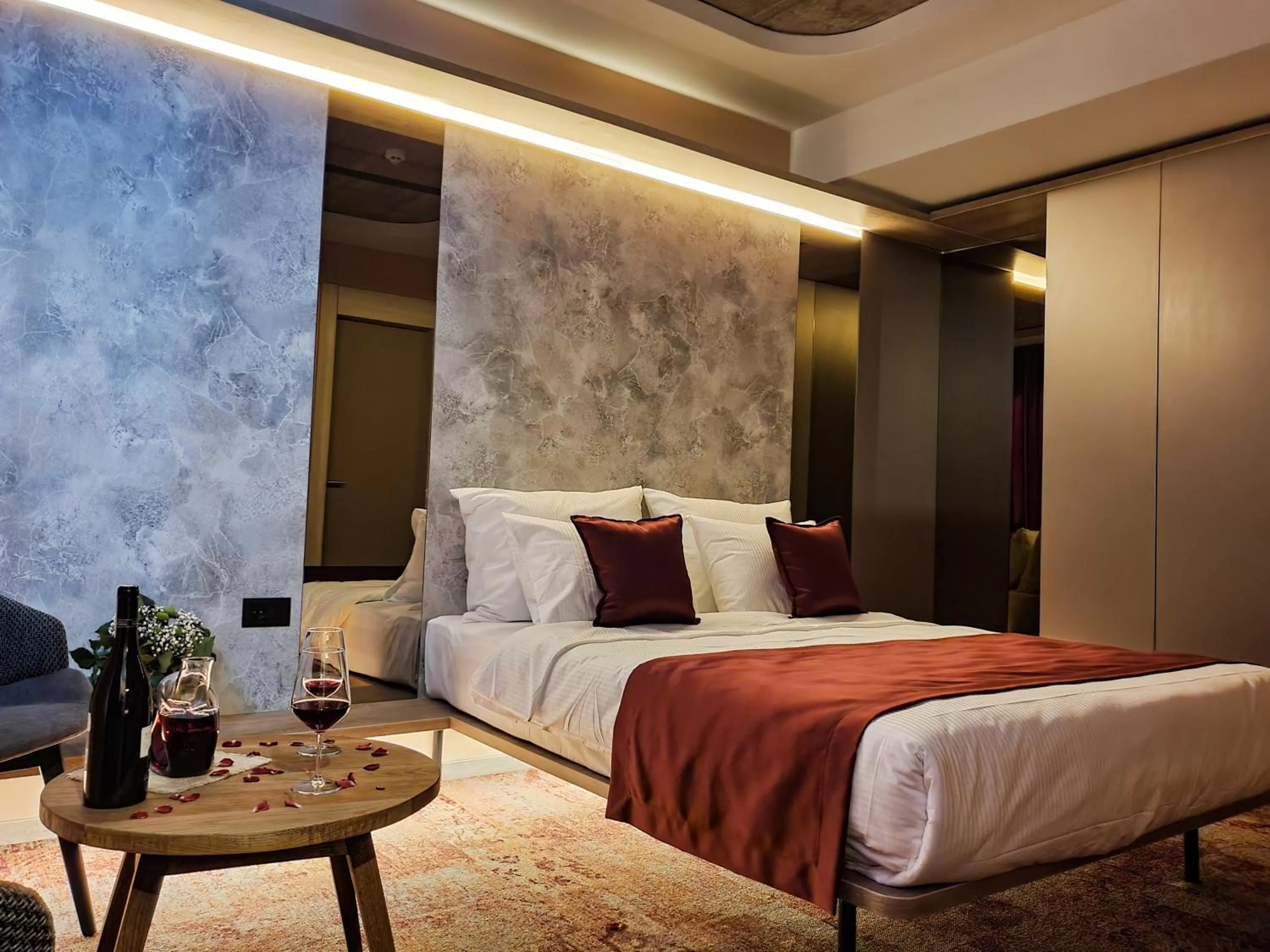 Bed in Hotel City Code