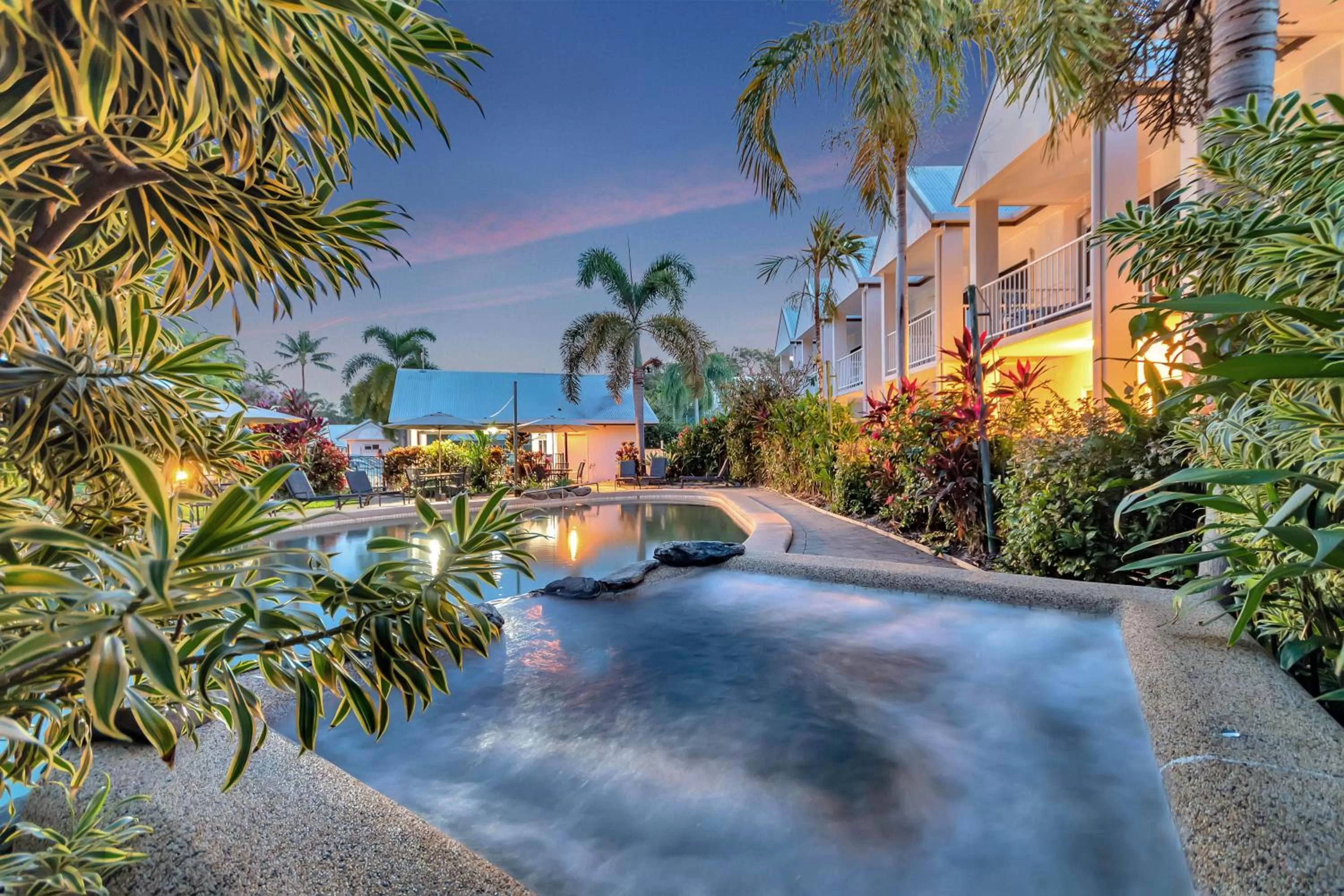 Swimming Pool in TiTree Village Holiday Apartments