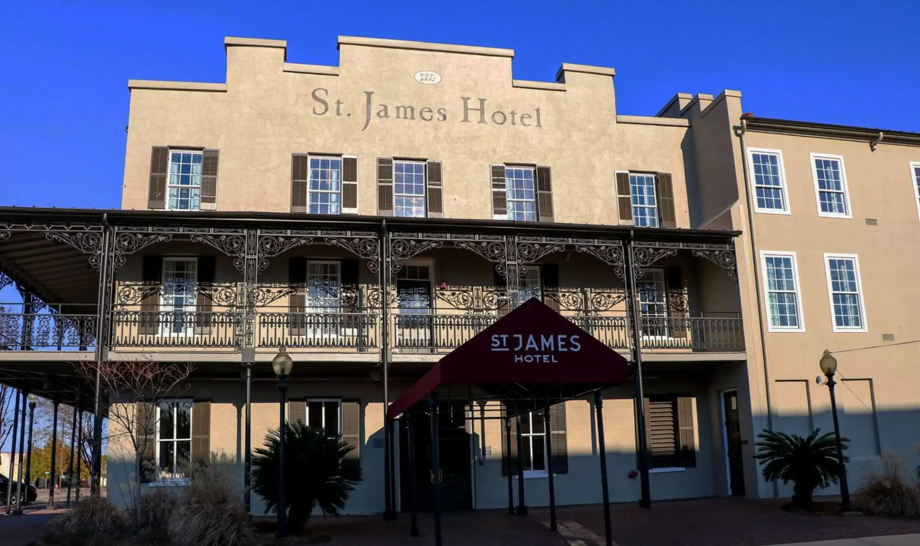 Property Building in St James Hotel Selma Tapestry Collection by Hilton