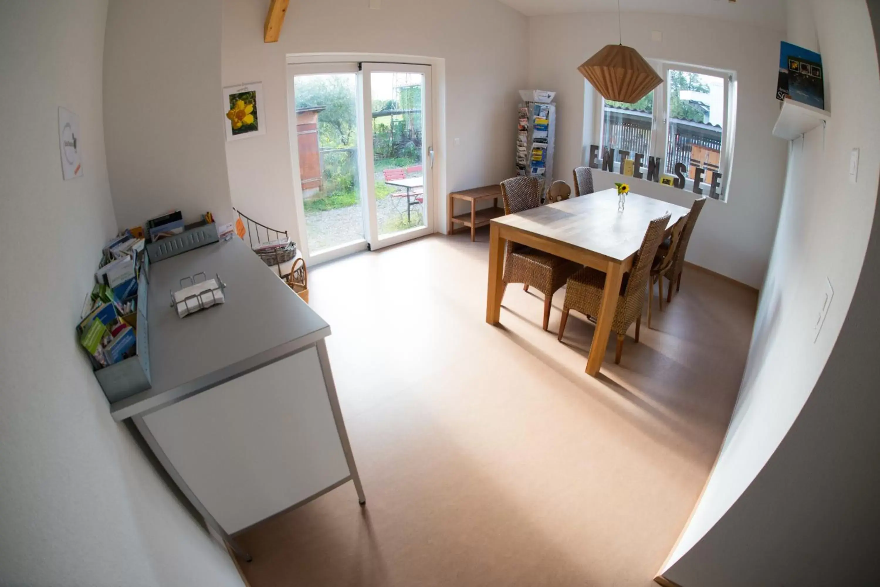 Dining Area in BnB Entensee