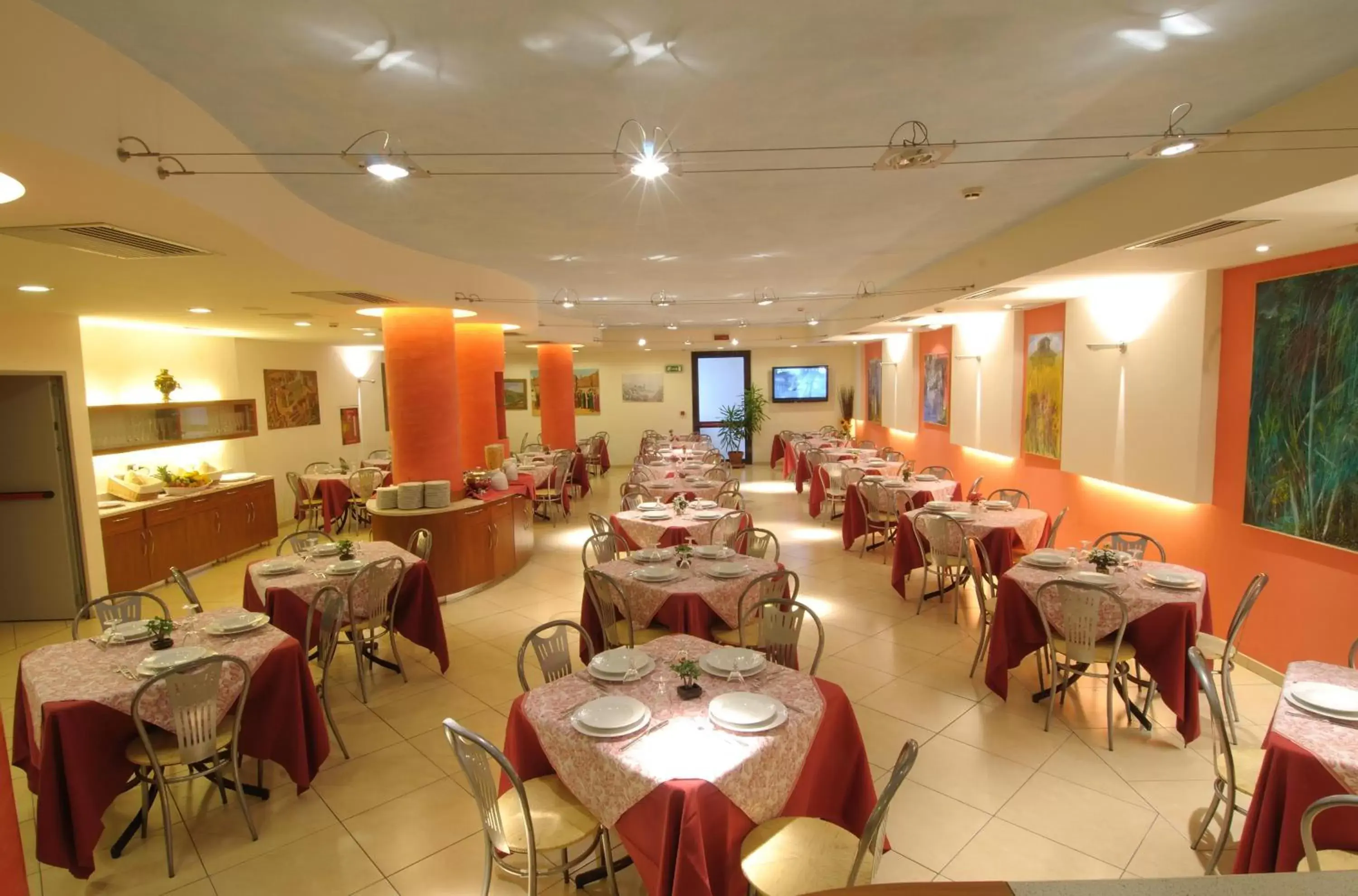 Restaurant/places to eat in Palace Hotel Due Ponti Restaurant/places to eat in Palace Hotel Due Ponti