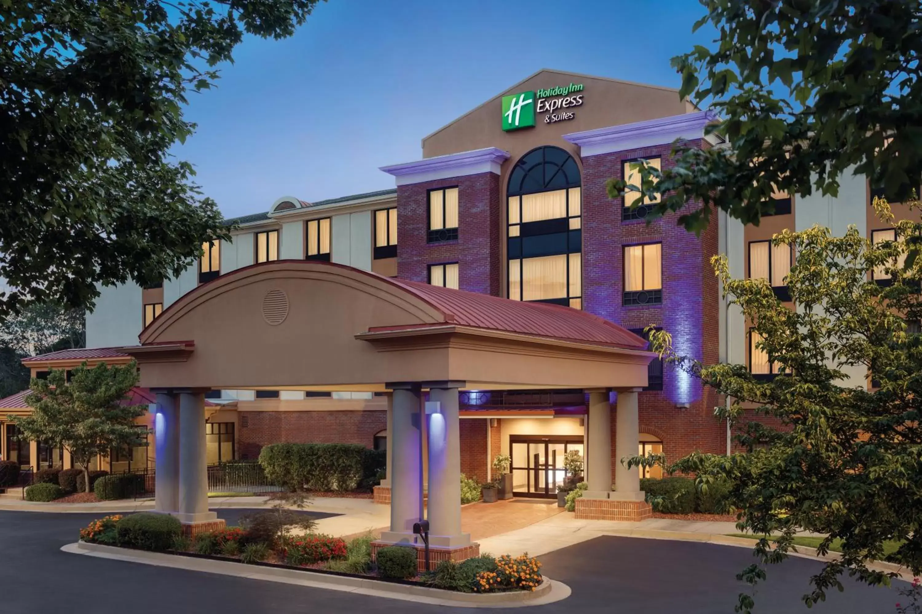 Property Building in Holiday Inn Express Hotel & Suites Lavonia, an IHG Hotel