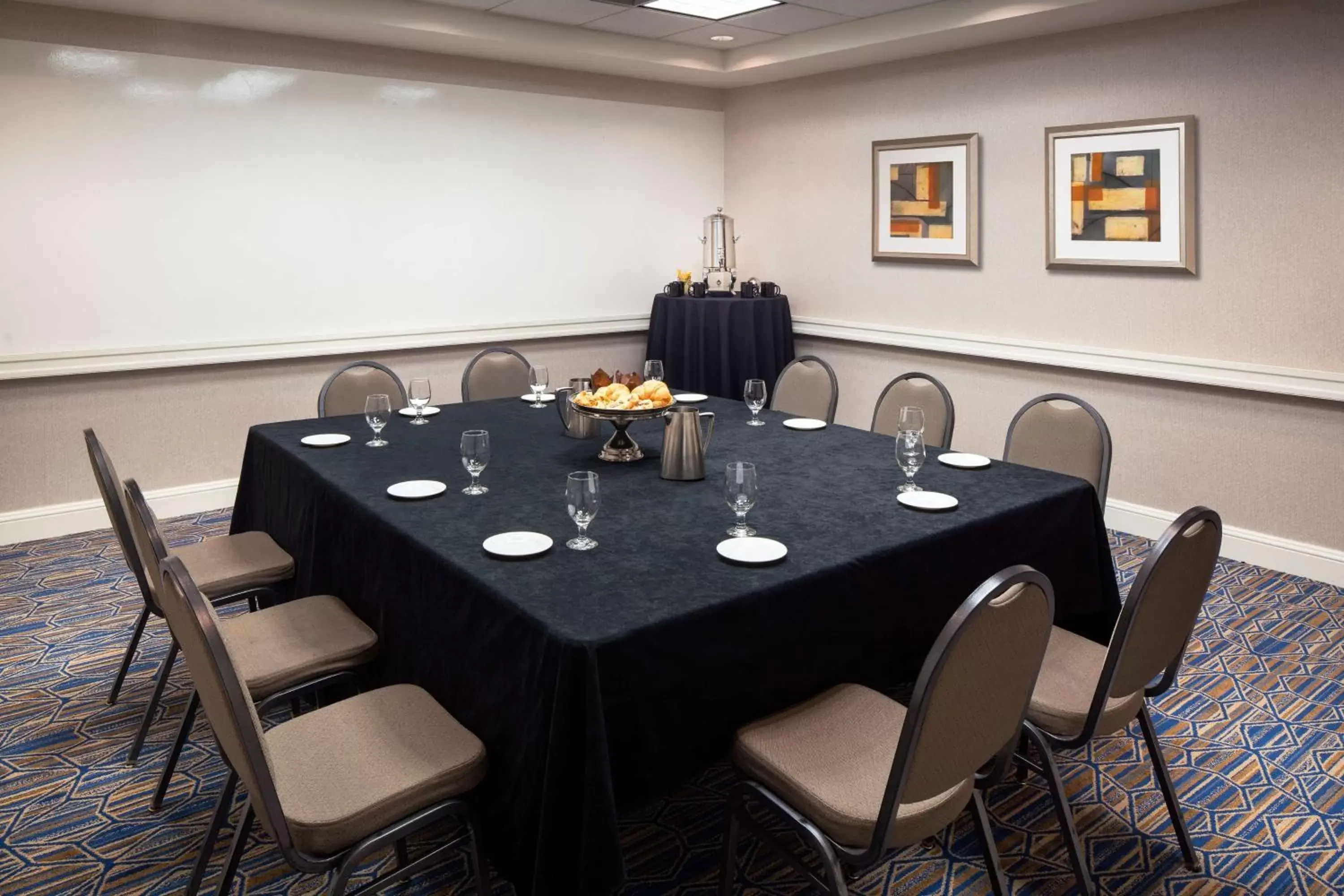 Meeting/conference room in Hilton Garden Inn Denver Downtown