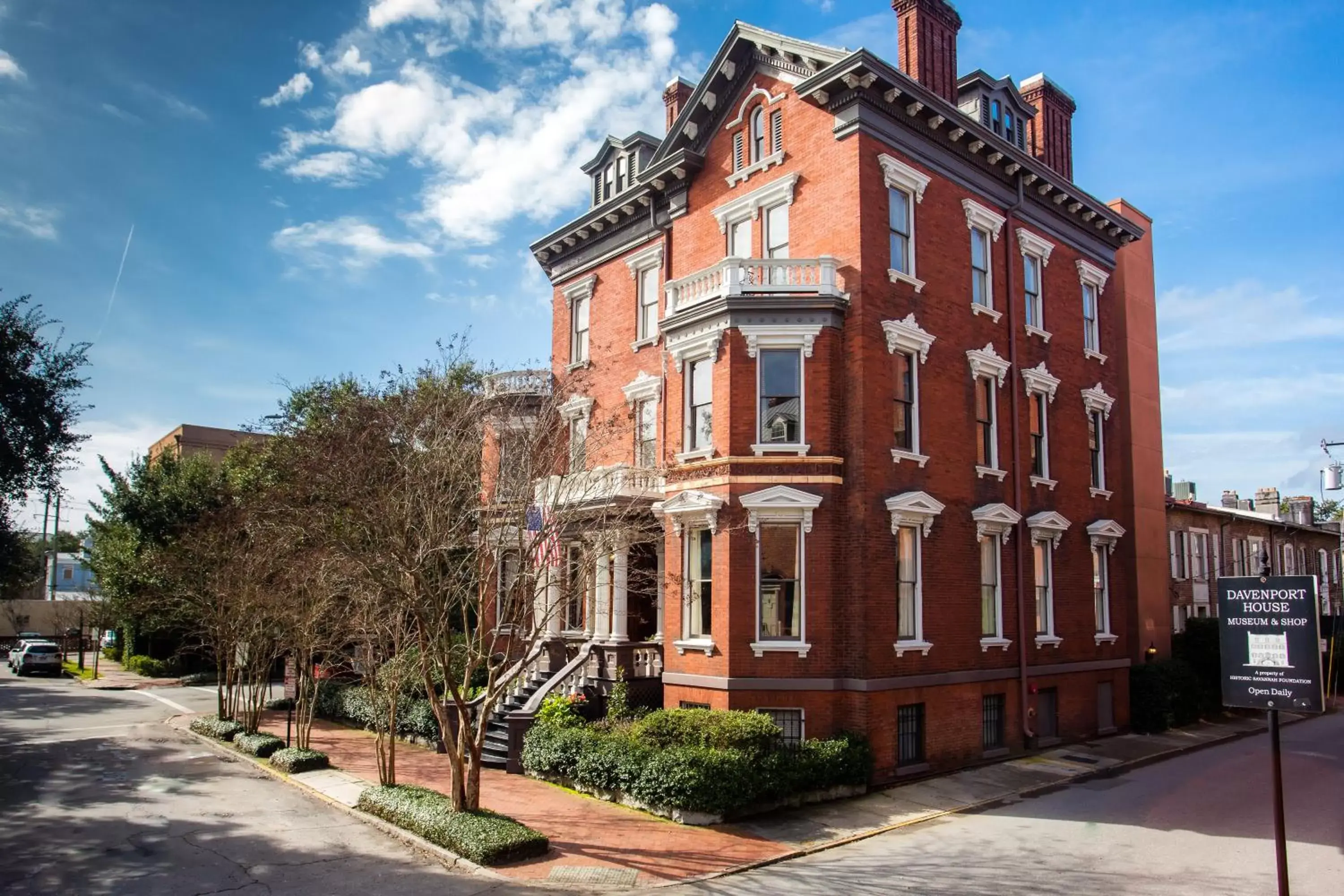 Property Building in Kehoe House, Historic Inns of Savannah Collection