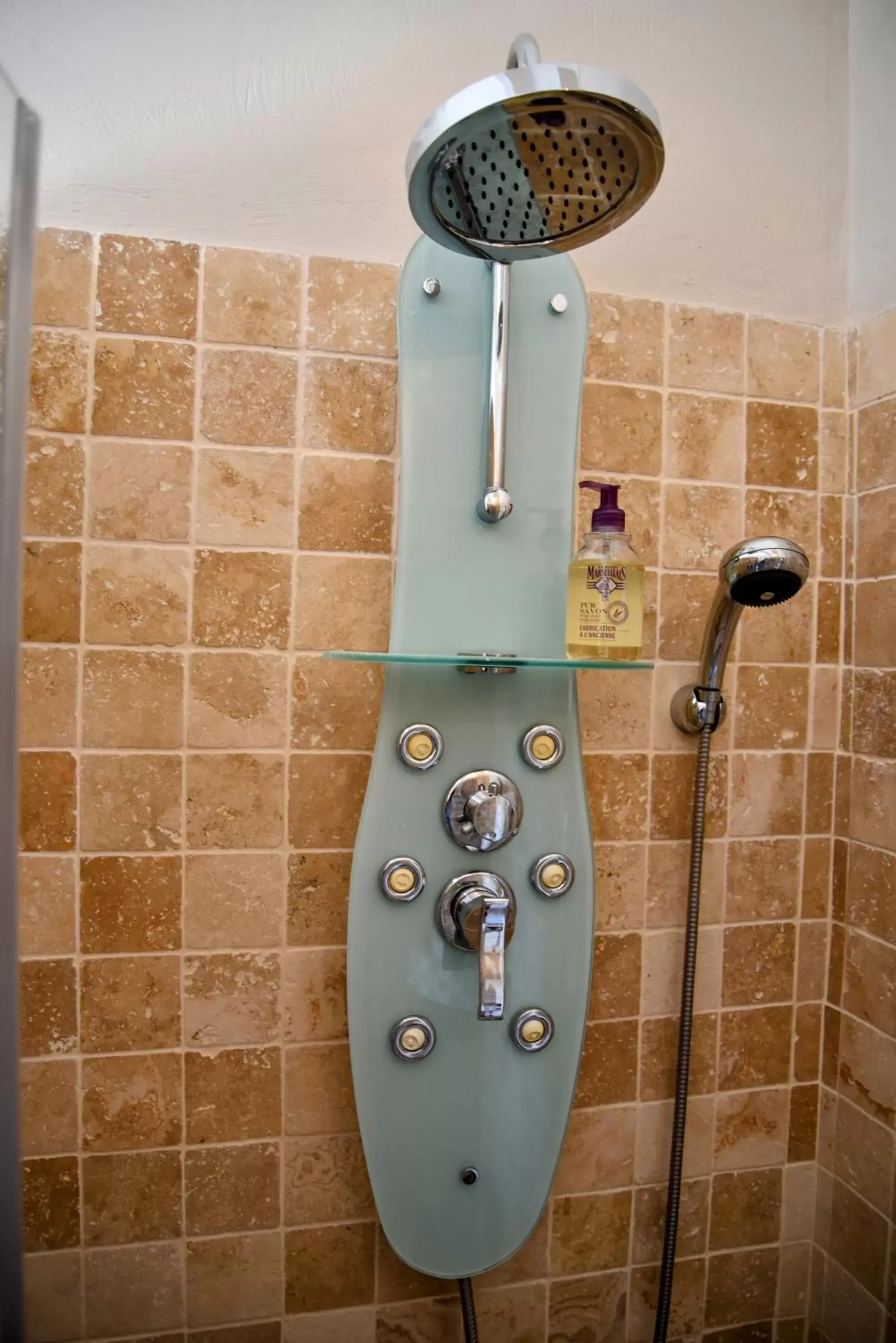 Bathroom in Chambre d'hôtes Cottes