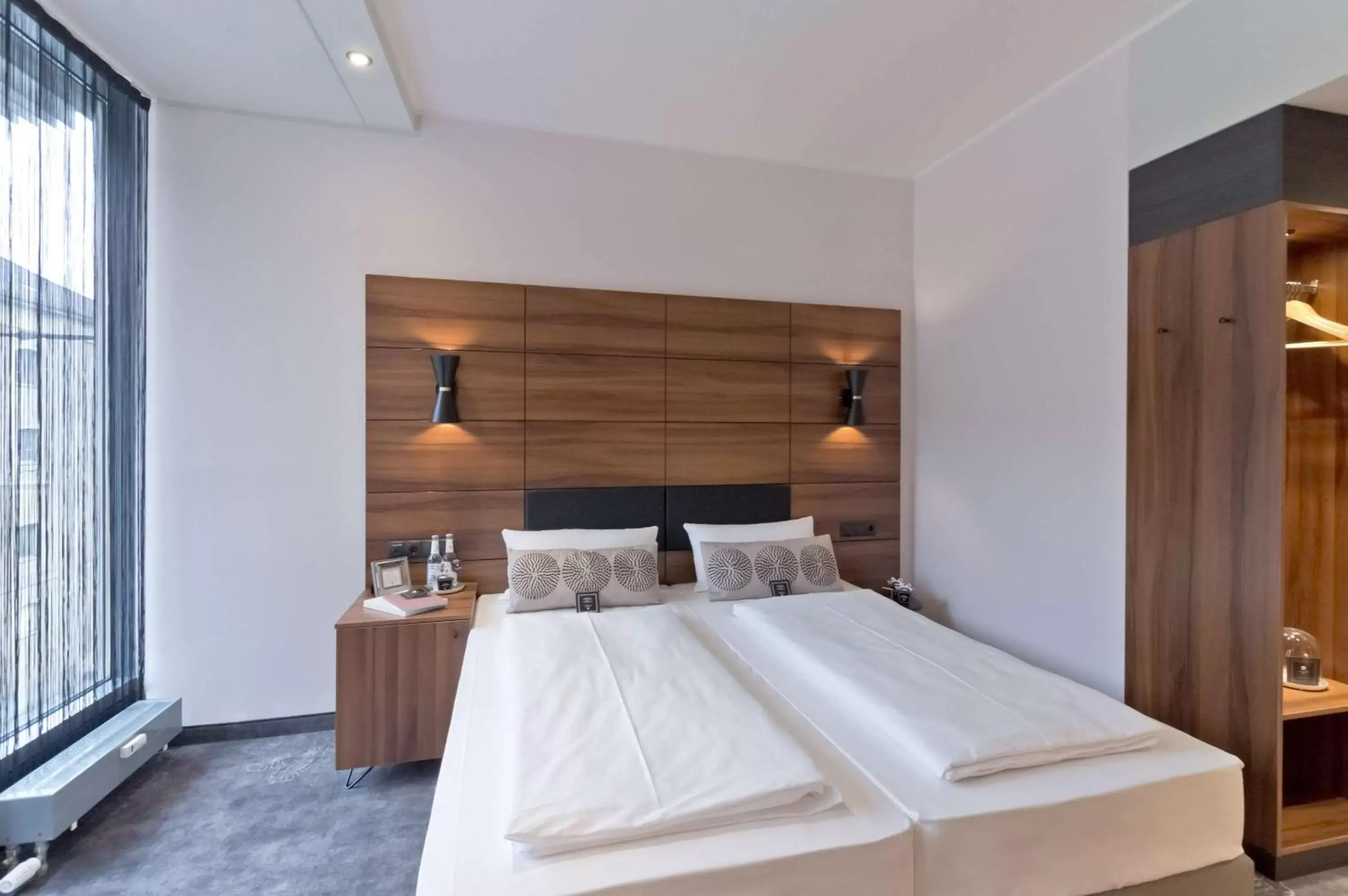 Bedroom, Bed in elaya hotel munich city ehemals Arthotel ANA Diva
