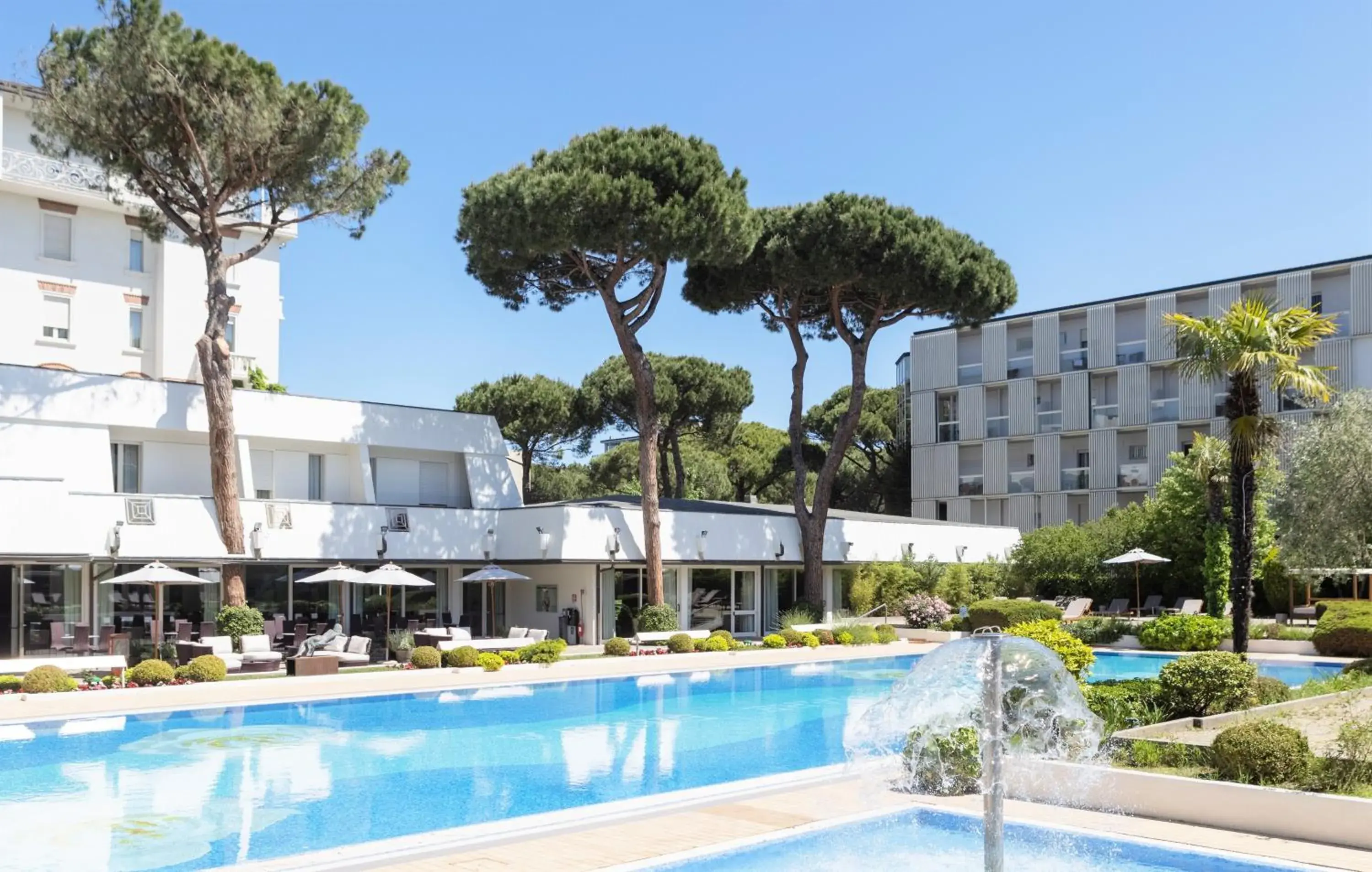 Swimming pool, Property Building in MarePineta Resort