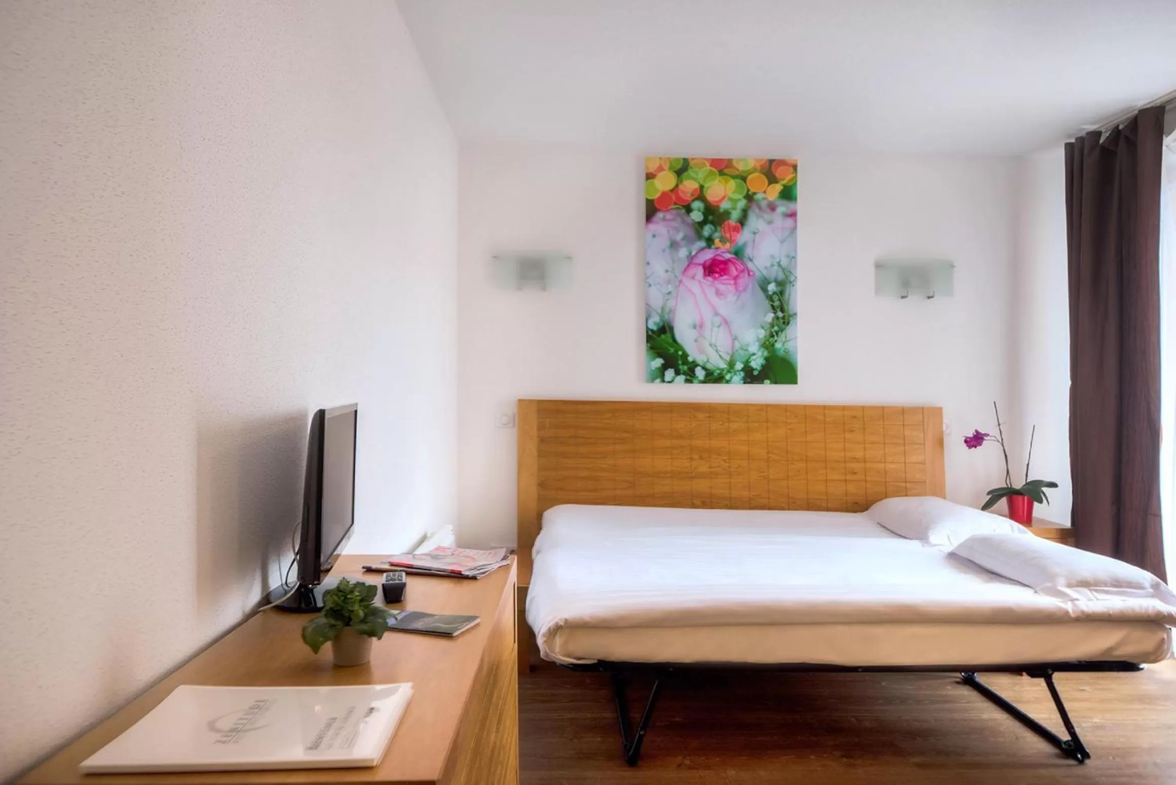 Bedroom, Bed in Comfort Aparthotel Mutzig Portes d'Alsace