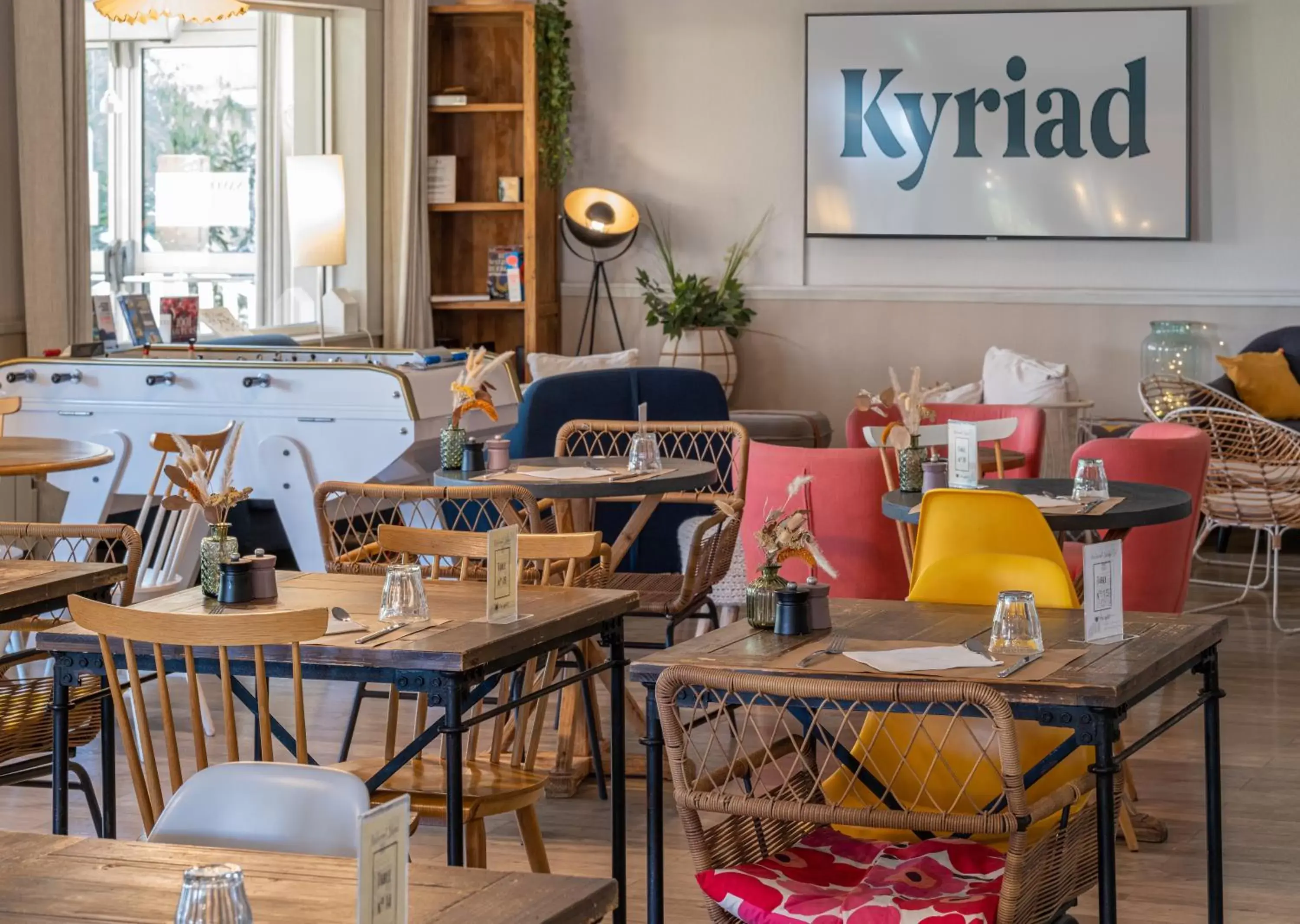 Restaurant/Places to Eat in Kyriad Lyon Est - Bron Eurexpo Le Cottage
