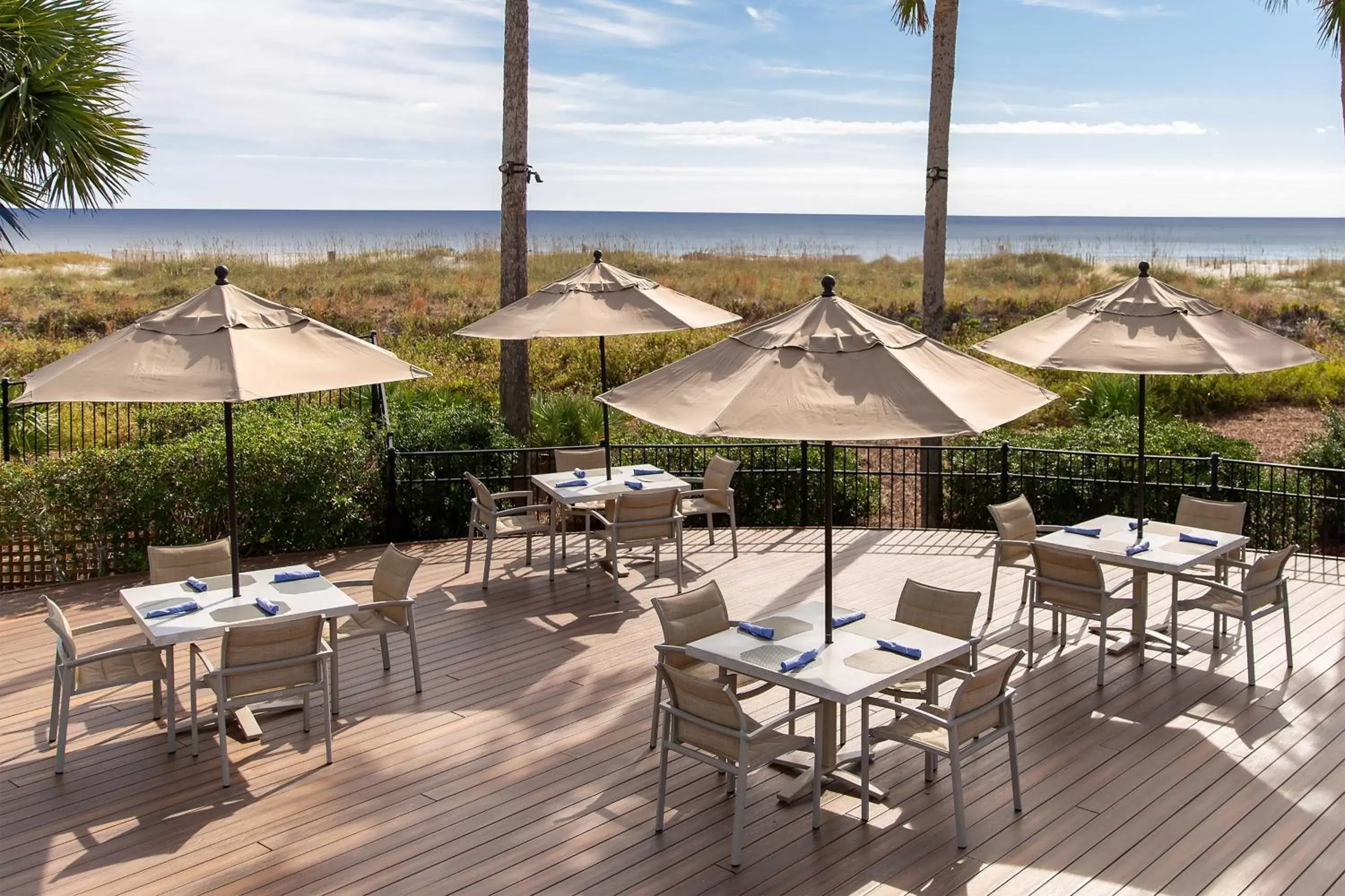 Restaurant/places to eat, Pool View in The Westin Hilton Head Island Resort & Spa