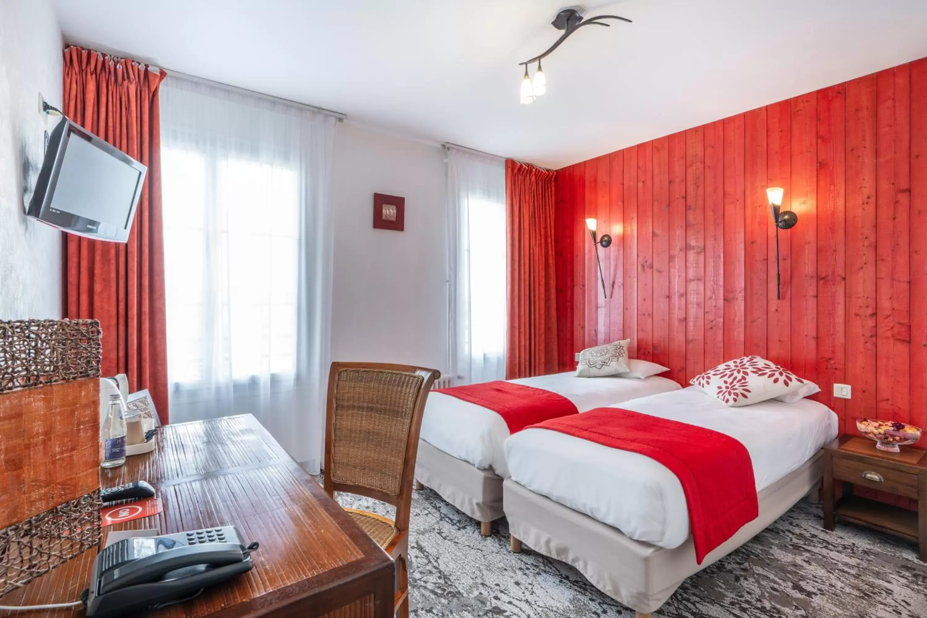 Bedroom, Bed in Hotel des Ducs