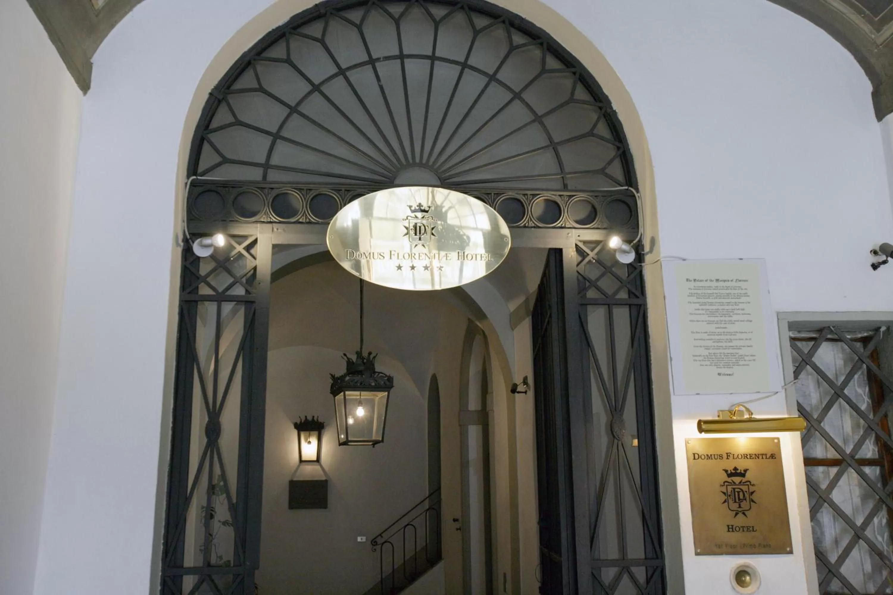 Facade/entrance in Domus Florentiae Hotel