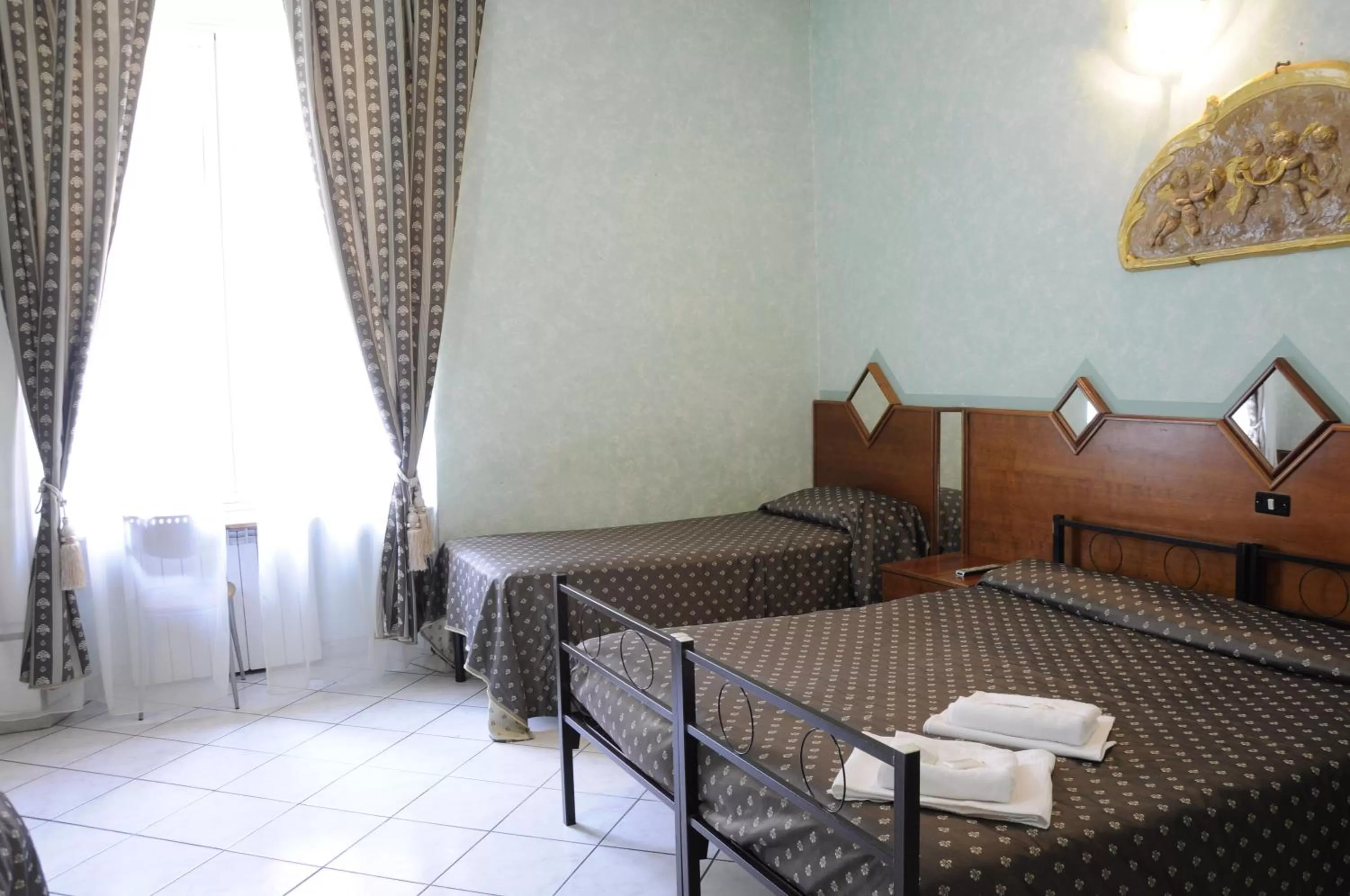 Bedroom, Bed in Hotel Farini