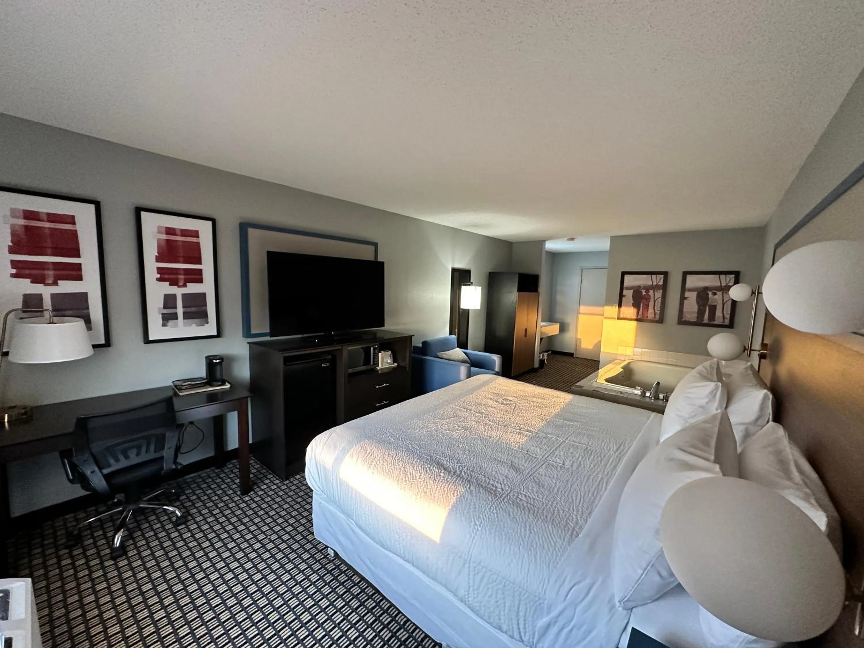 Bed in Quality Inn Reedsburg