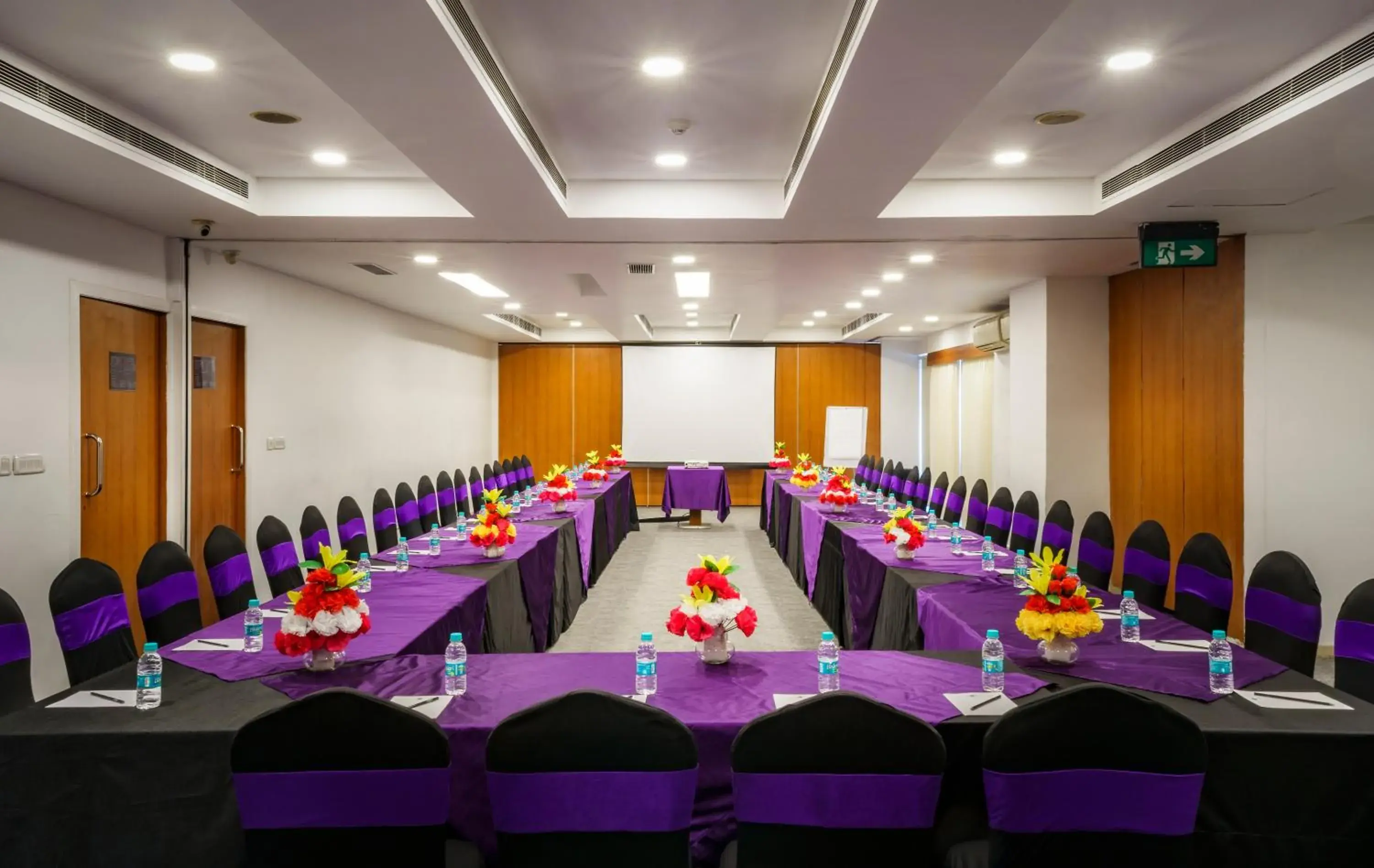 Meeting/conference room in Caspia Hotel New Delhi