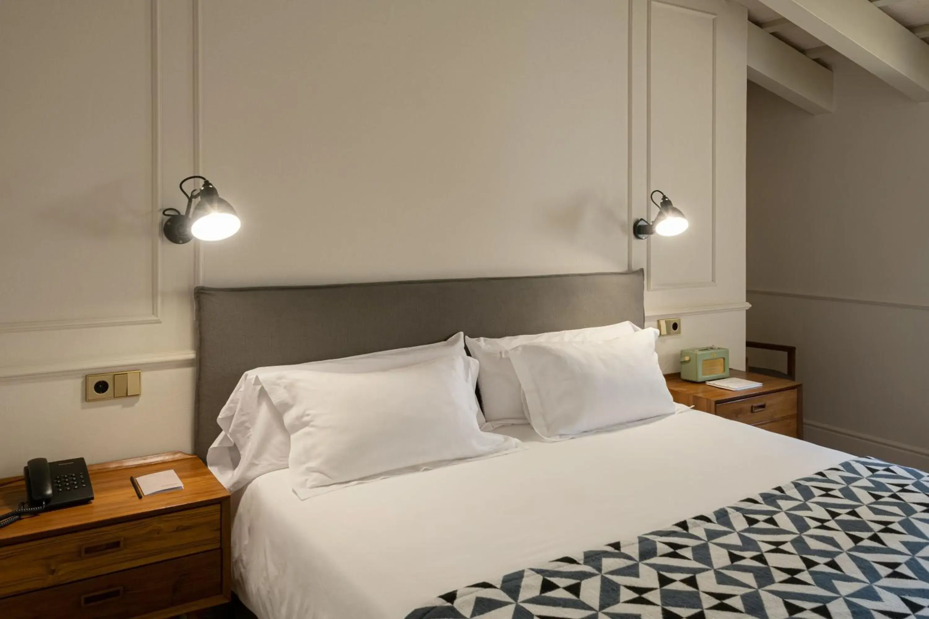Bed in Hotel Boutique Can Sastre