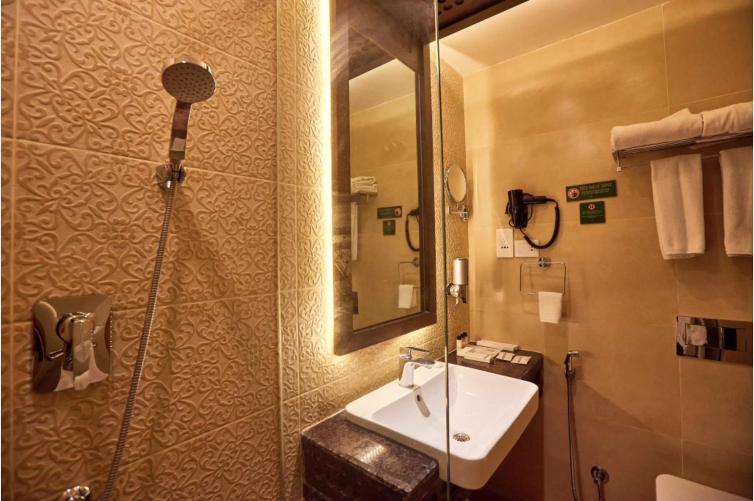 Shower in Kantipur Village