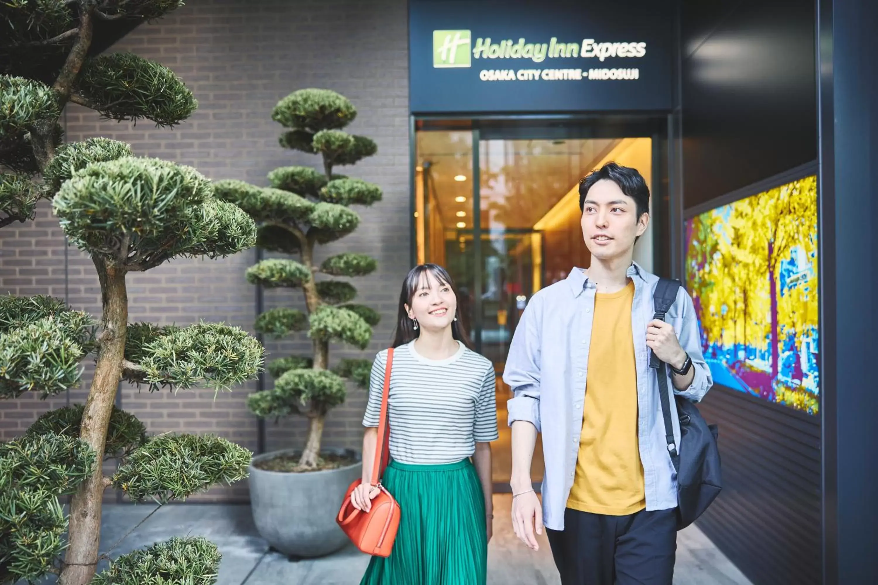 Guests in Holiday Inn Express Osaka City Centre- Midosuji, an IHG Hotel