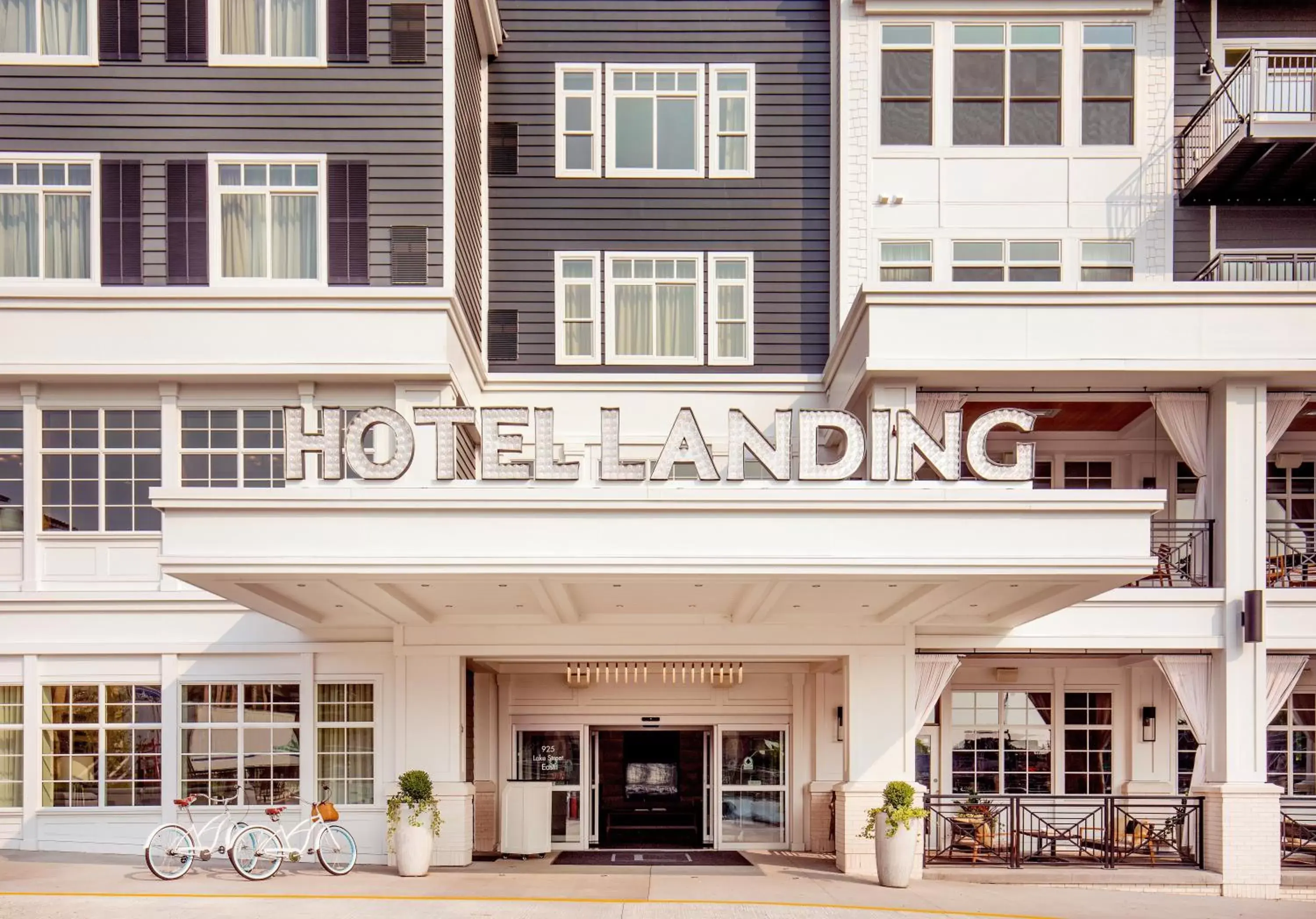 Facade/entrance in The Hotel Landing