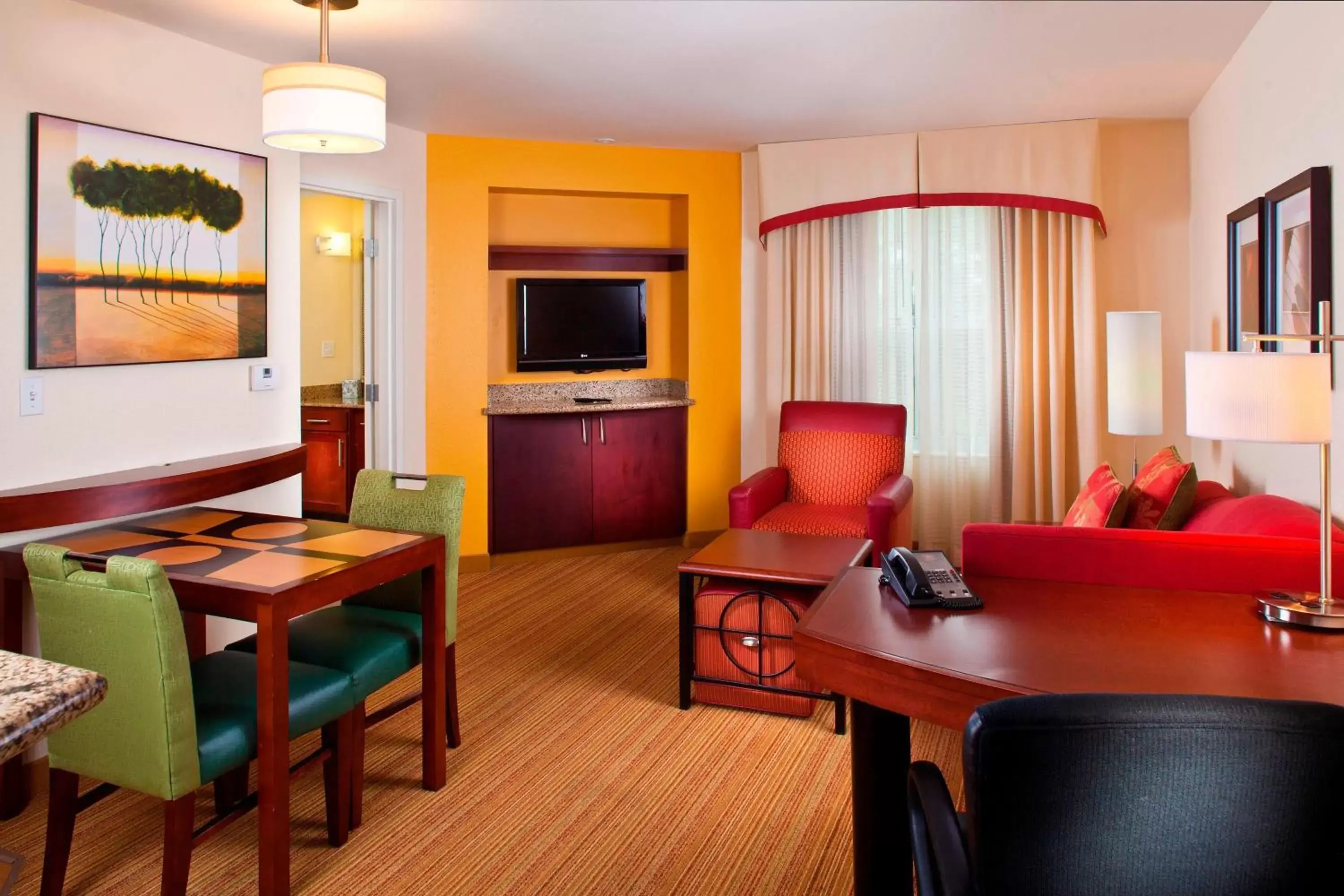 Bedroom, TV/Entertainment Center in Residence Inn by Marriott Covington Northshore