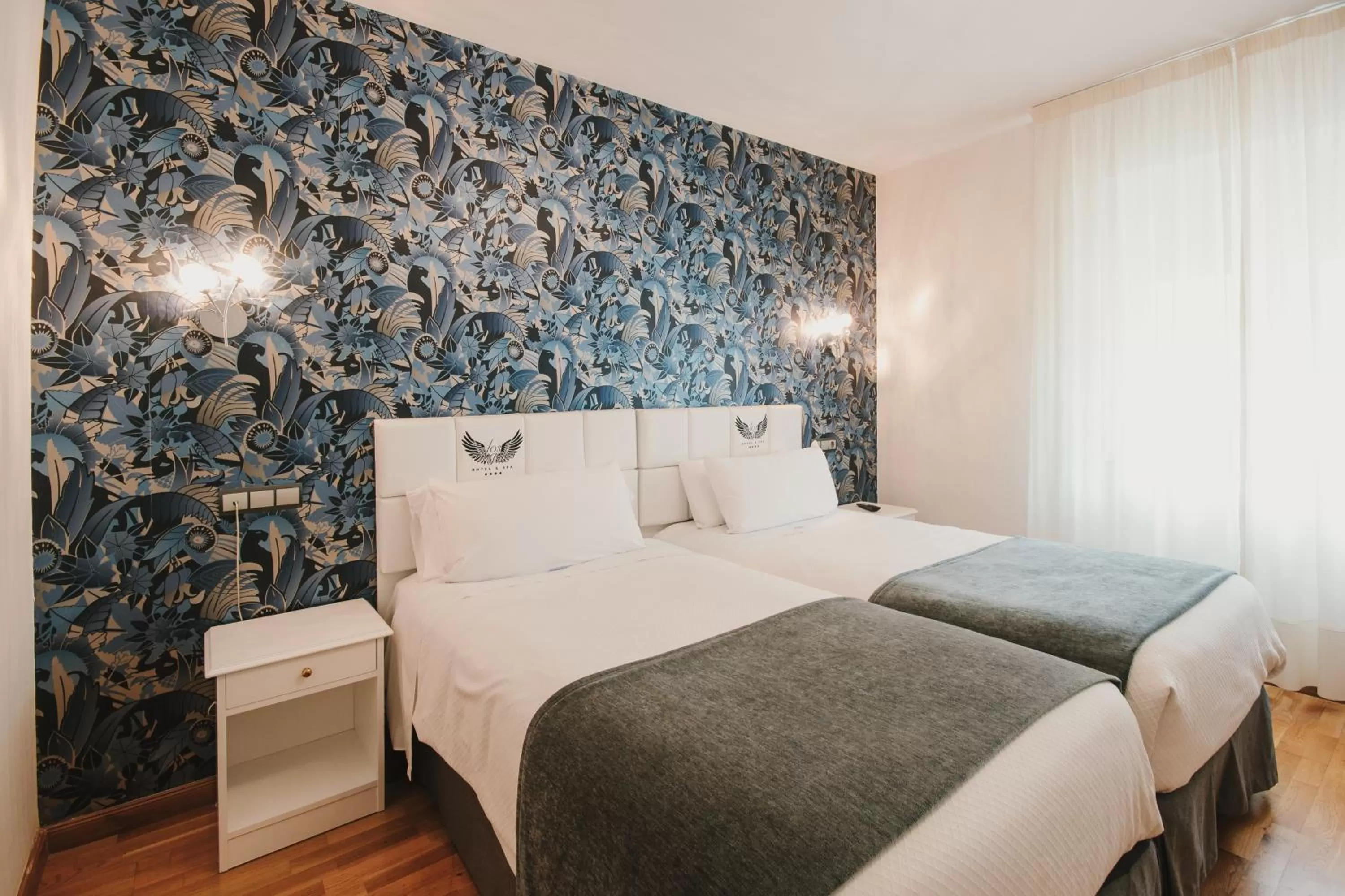 Bed in Hotel Los Angeles Granada