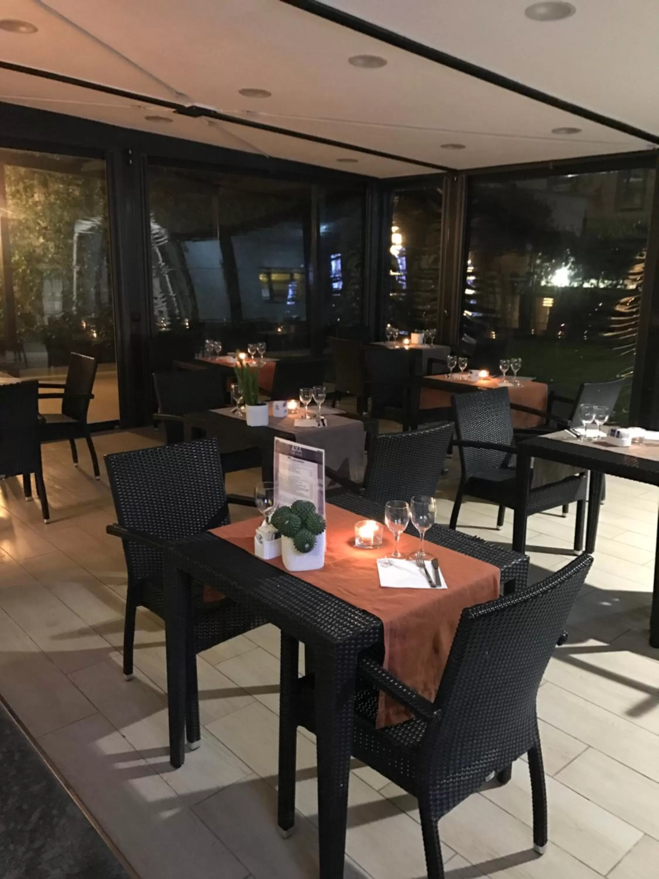 Garden in Acca Palace AA Hotels