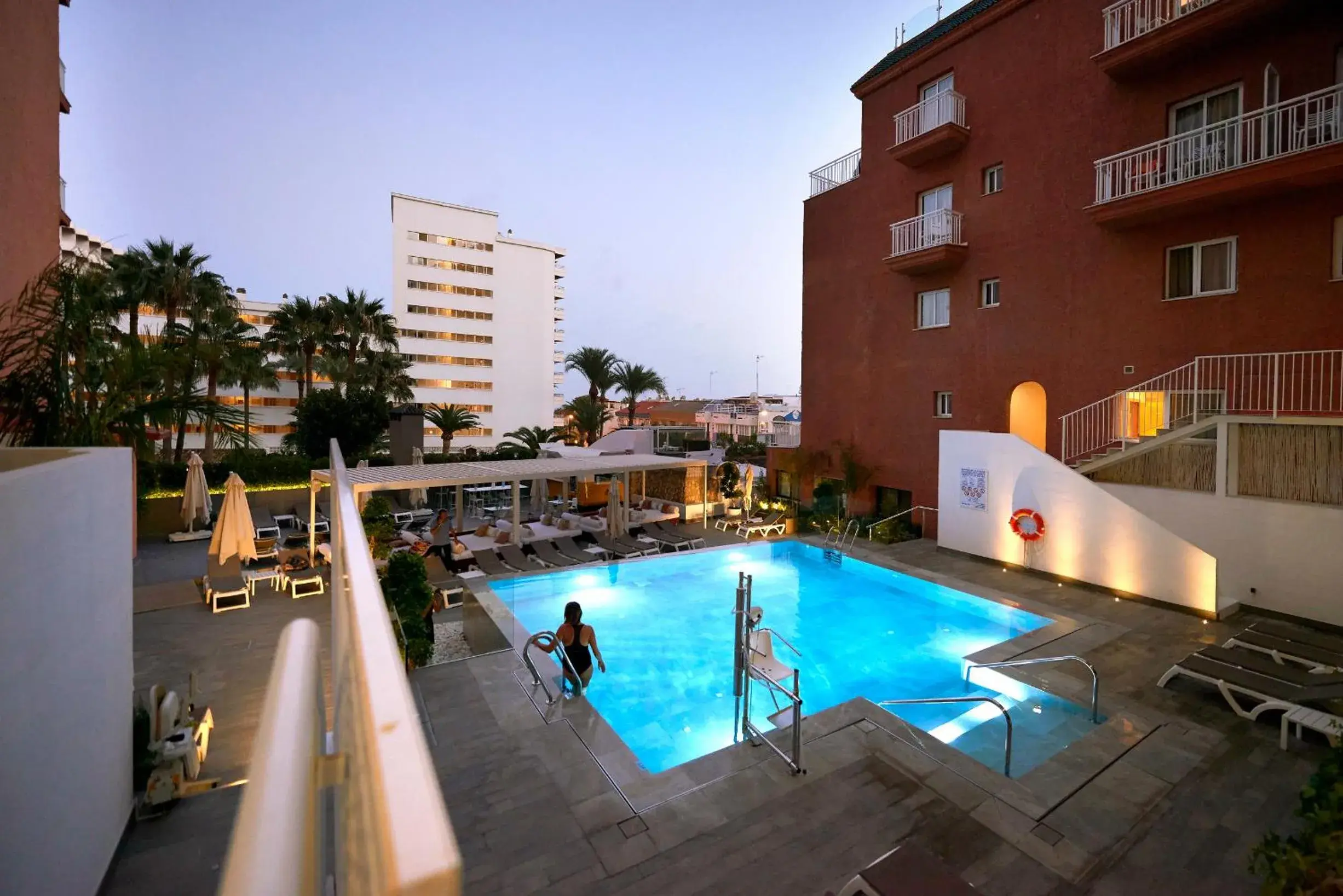 Swimming pool in Fénix Torremolinos - Adults Only Recommended Swimming pool in Fénix Torremolinos - Adults Only Recommended