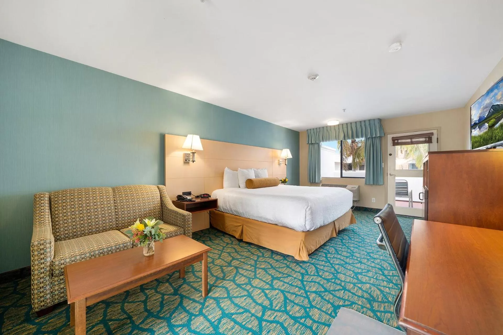 Bed in Casablanca Inn