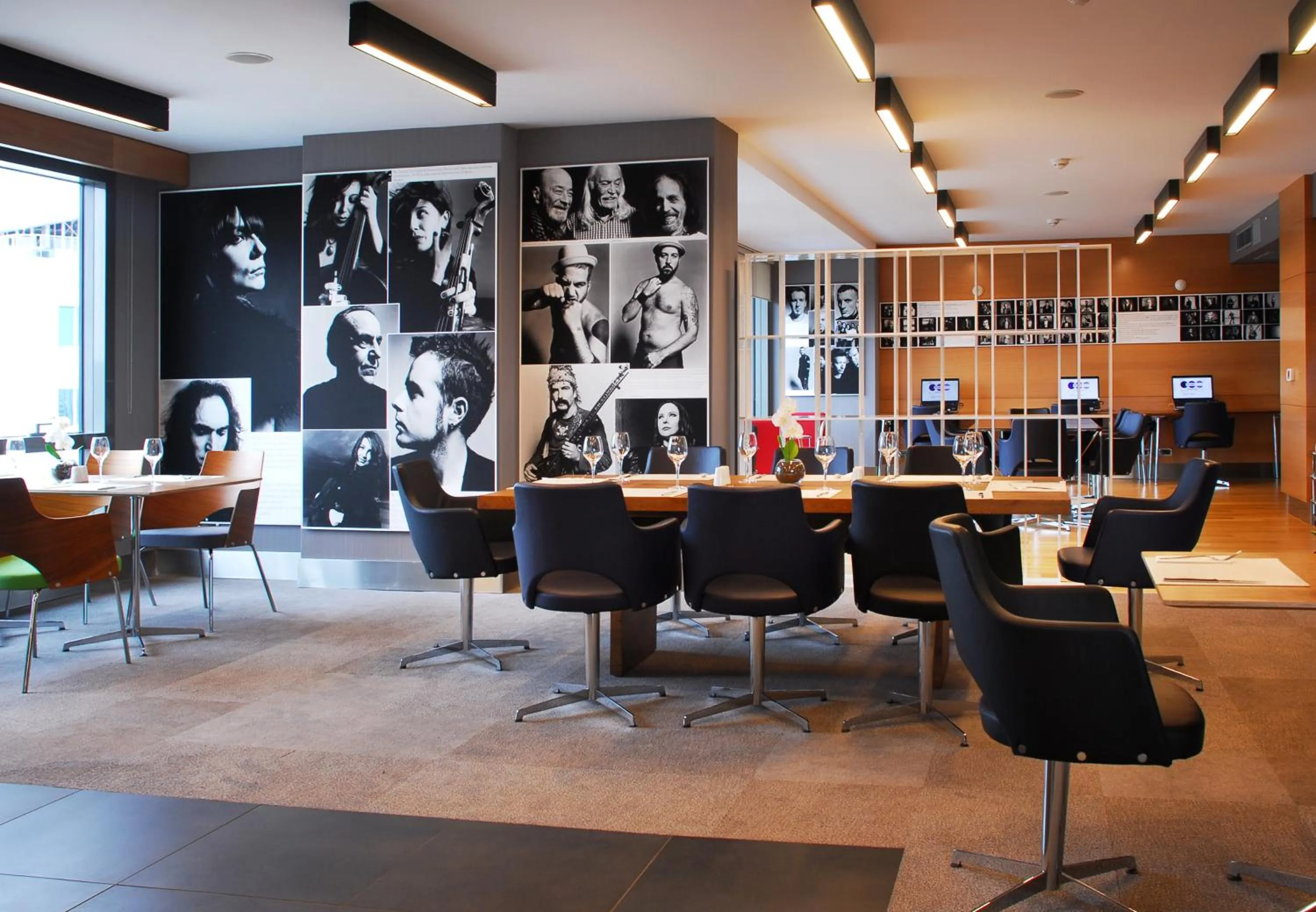 Lounge or bar in Point Hotel Barbaros