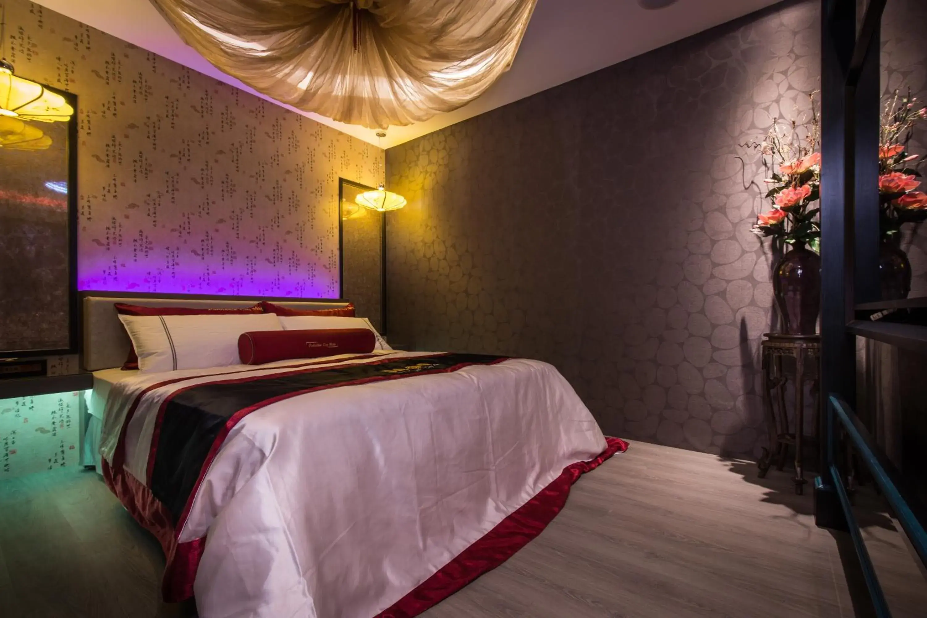 Bed in Forbidden City Motel