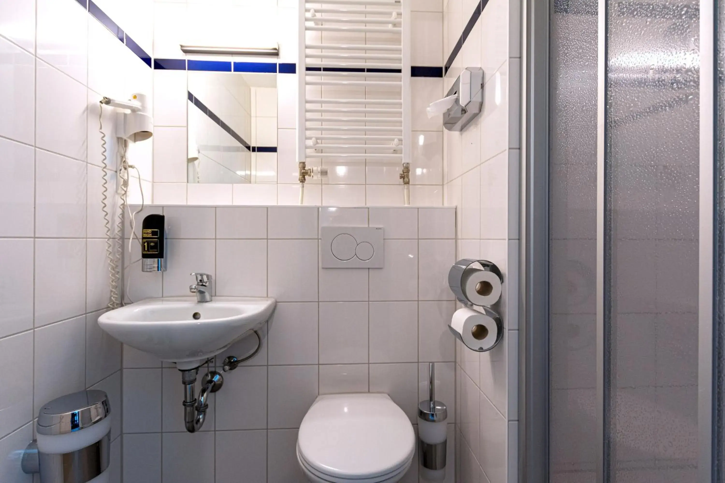 Shower, Bathroom in A&O München Laim