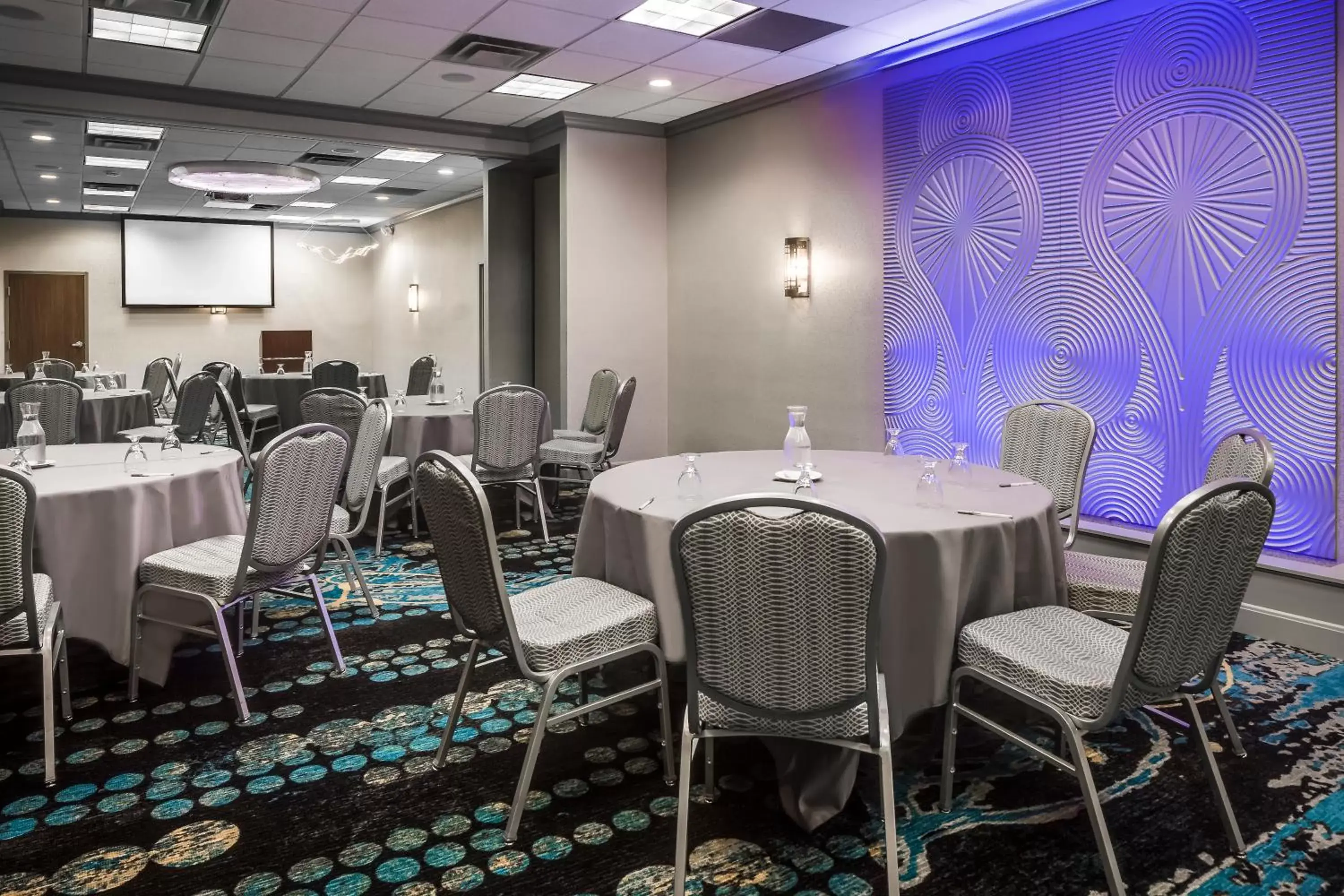 Banquet/Function facilities, Banquet Facilities in Radisson Hotel & Conference Center Coralville - Iowa City