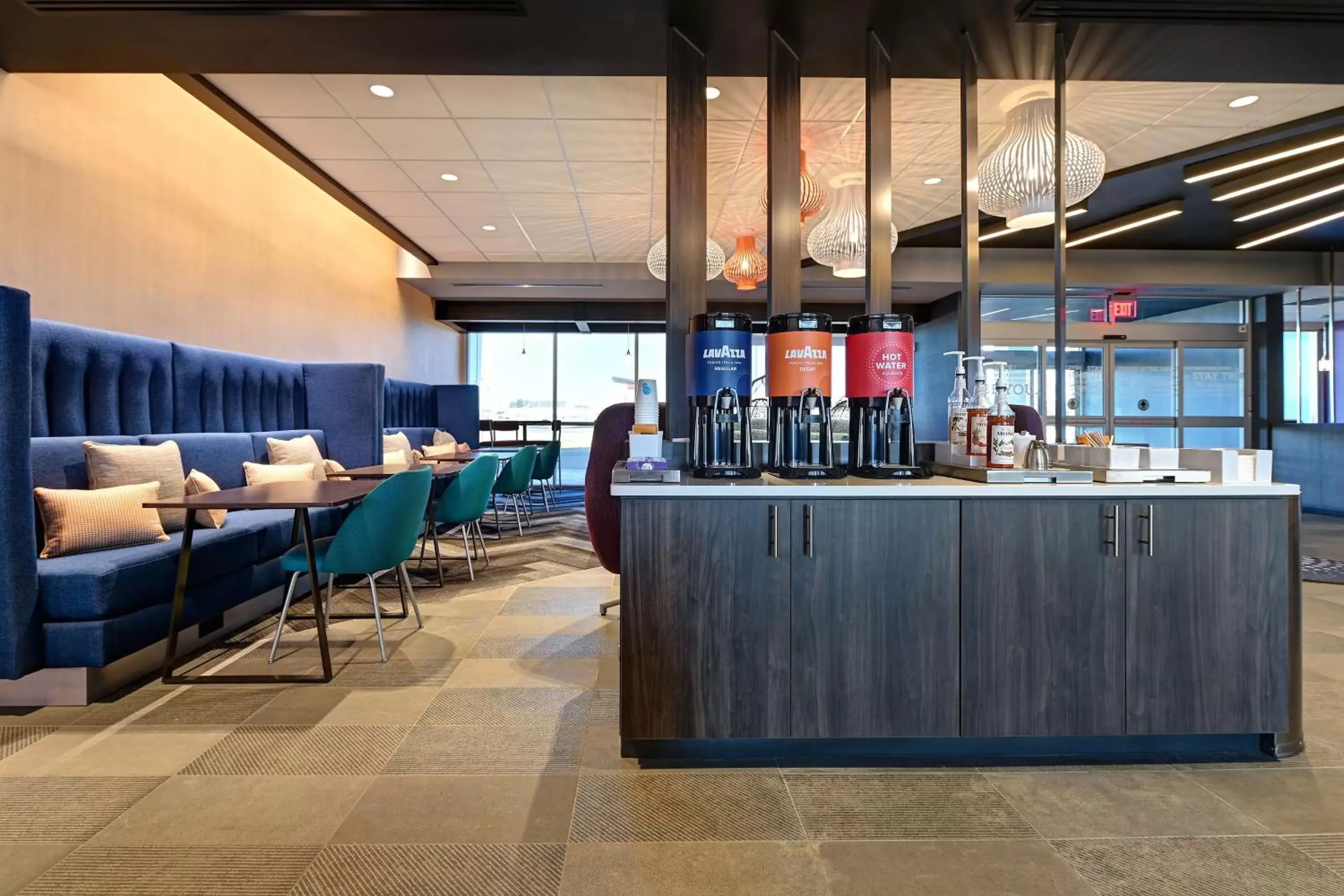 Lobby or reception in Tru By Hilton Tahlequah, Ok Lobby or reception in Tru By Hilton Tahlequah, Ok