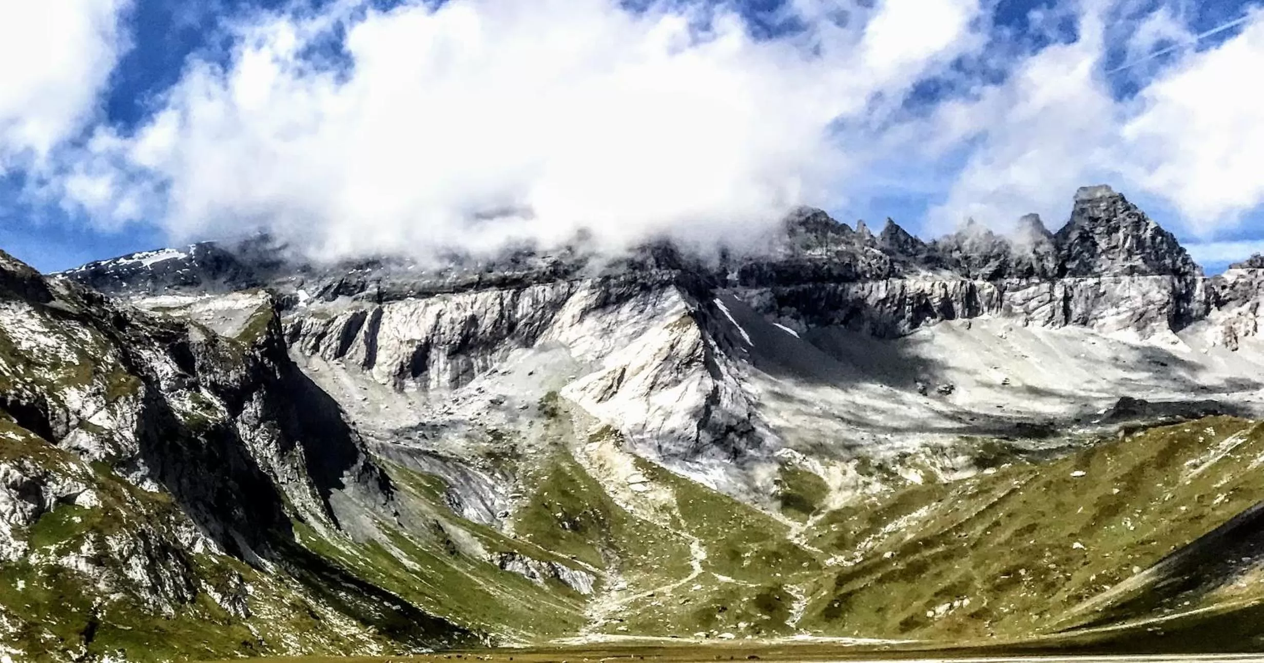 Natural landscape in T3 Hotel Mira Val